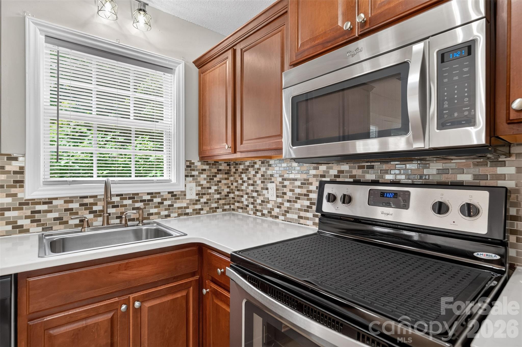 1057 19th Street Property Photo 16