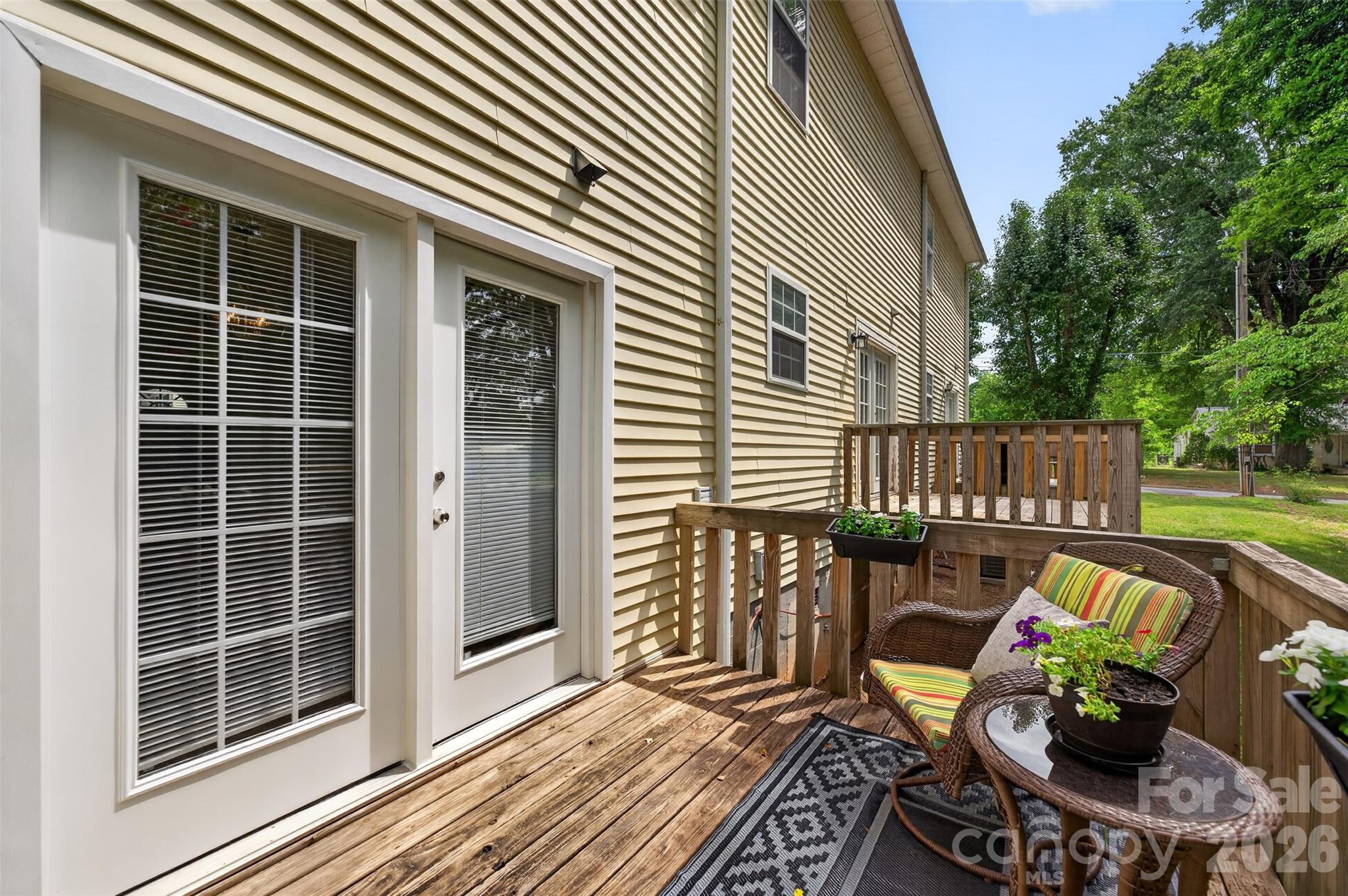 1057 19th Street Property Photo 21