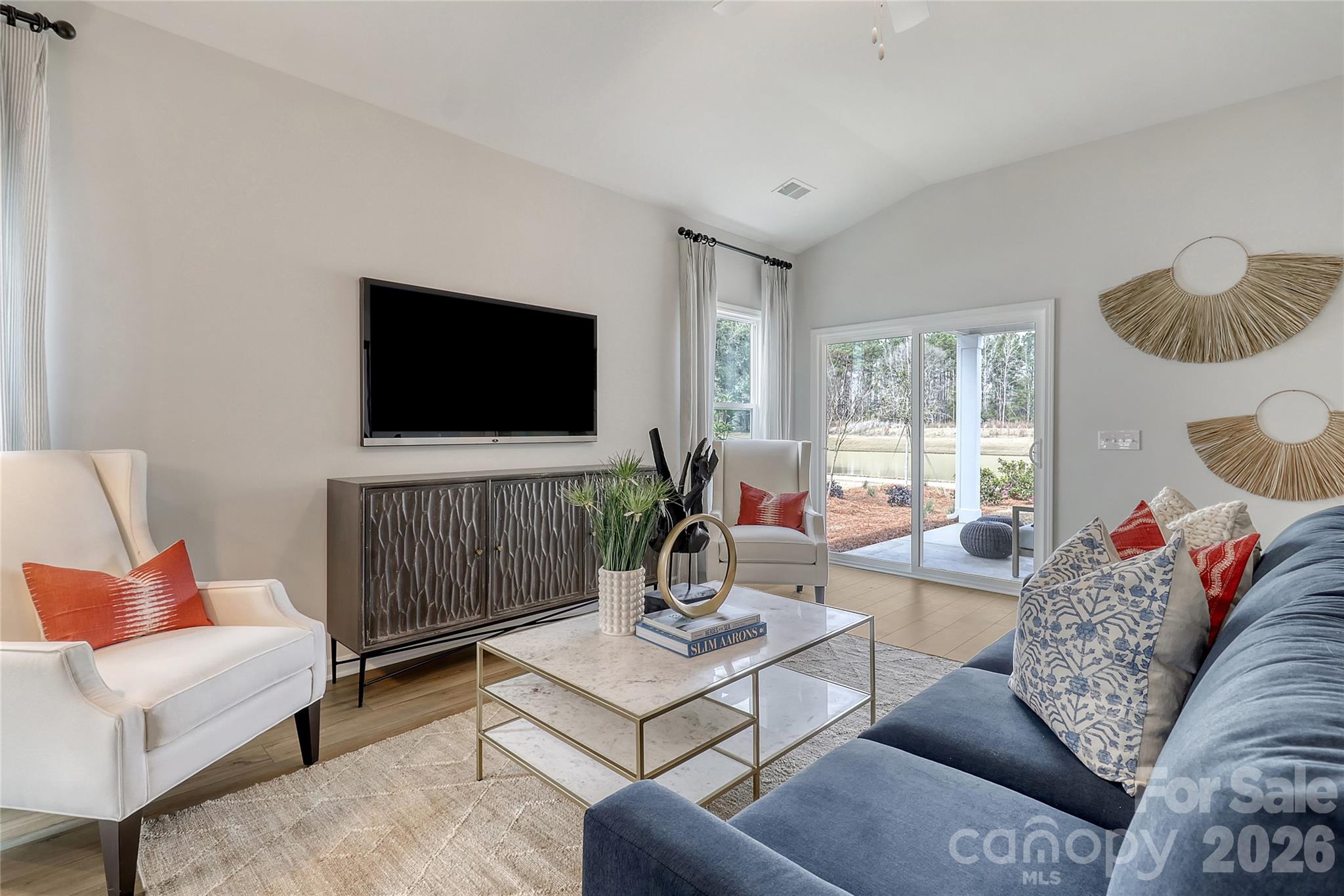 4016 Juno Drive Property Photo 14