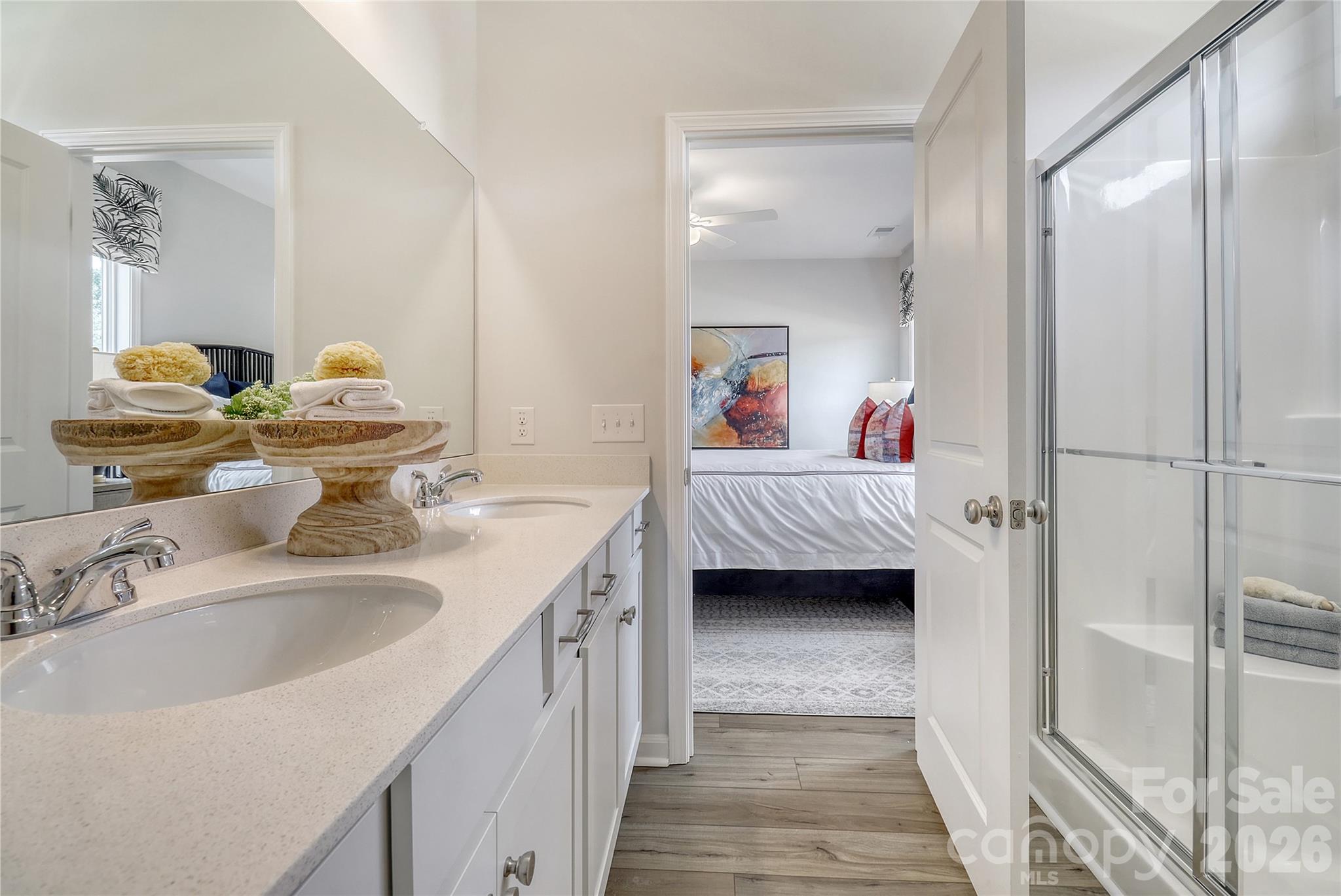 4016 Juno Drive Property Photo 19