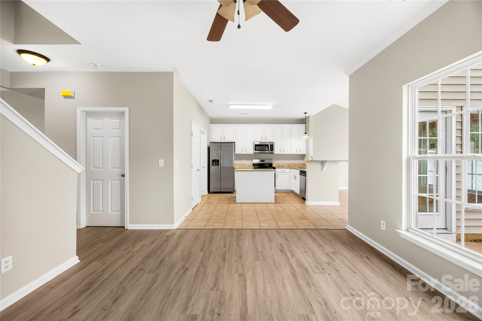 10011 Alexander Martin Avenue Property Photo 8