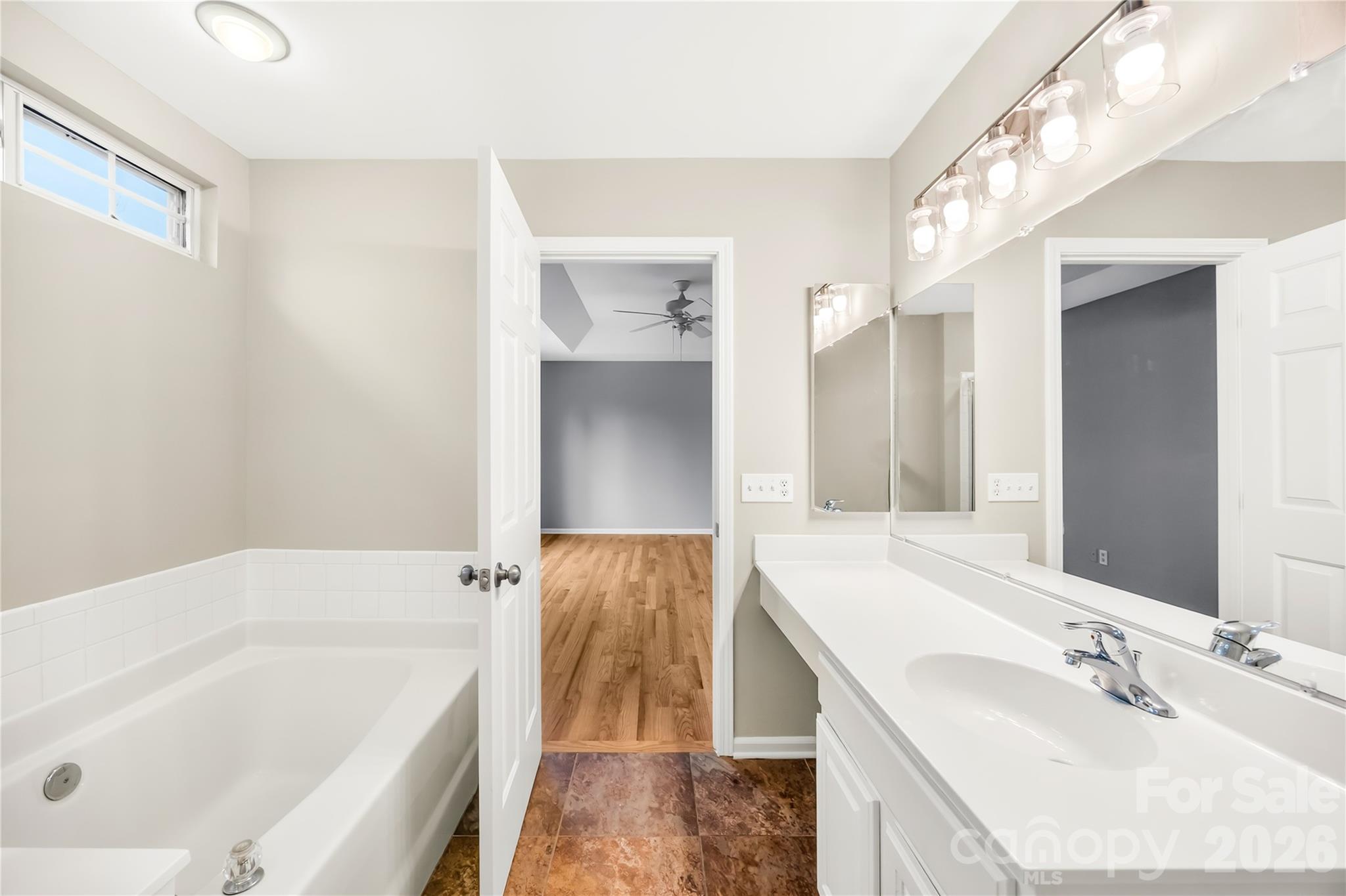 10011 Alexander Martin Avenue Property Photo 19