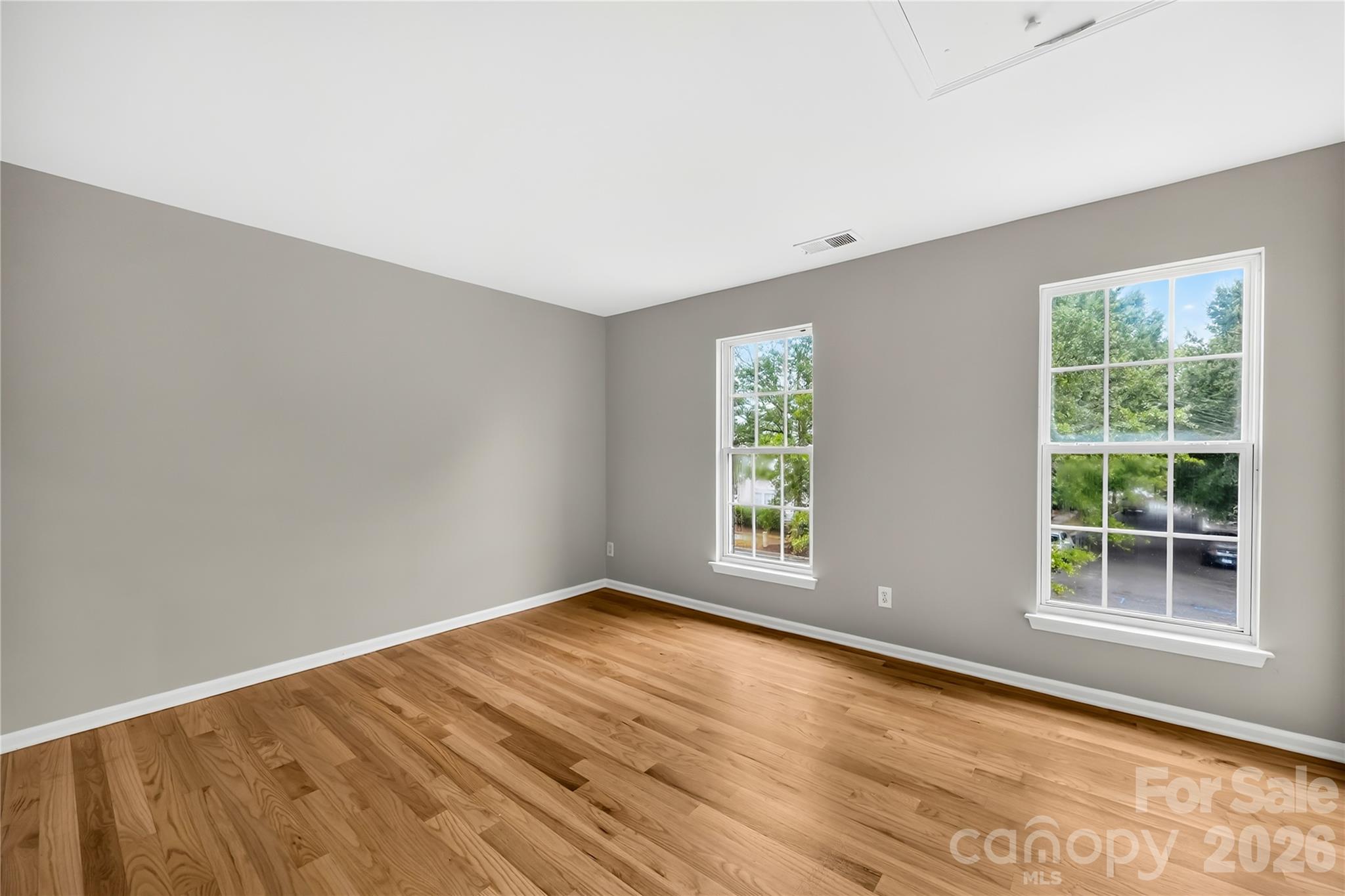 10011 Alexander Martin Avenue Property Photo 24