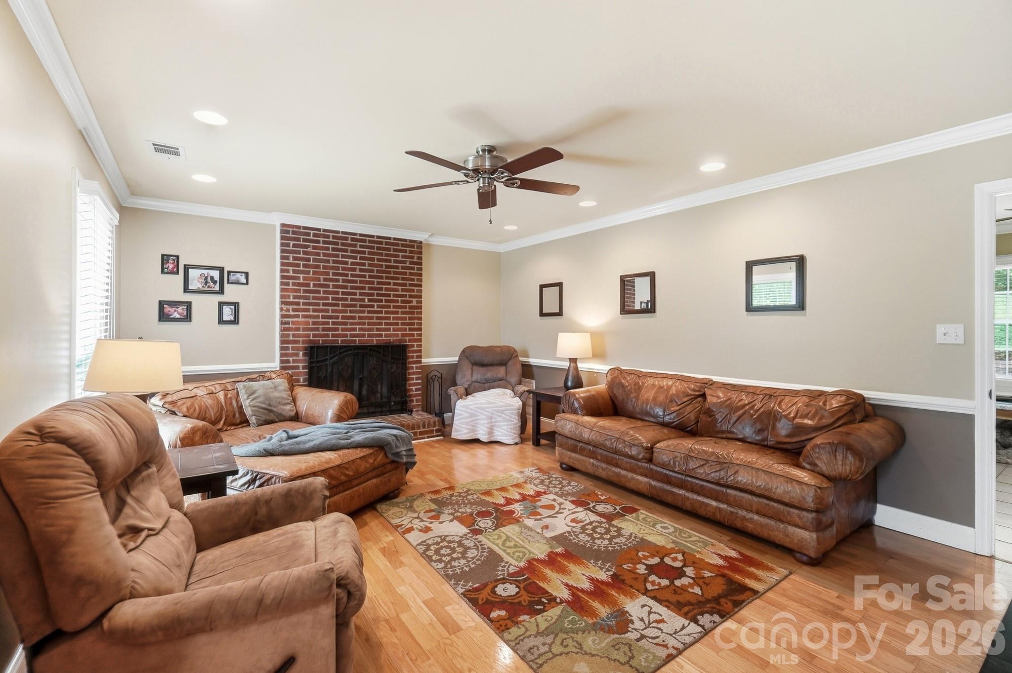 201 Wainsley Place Property Photo 7