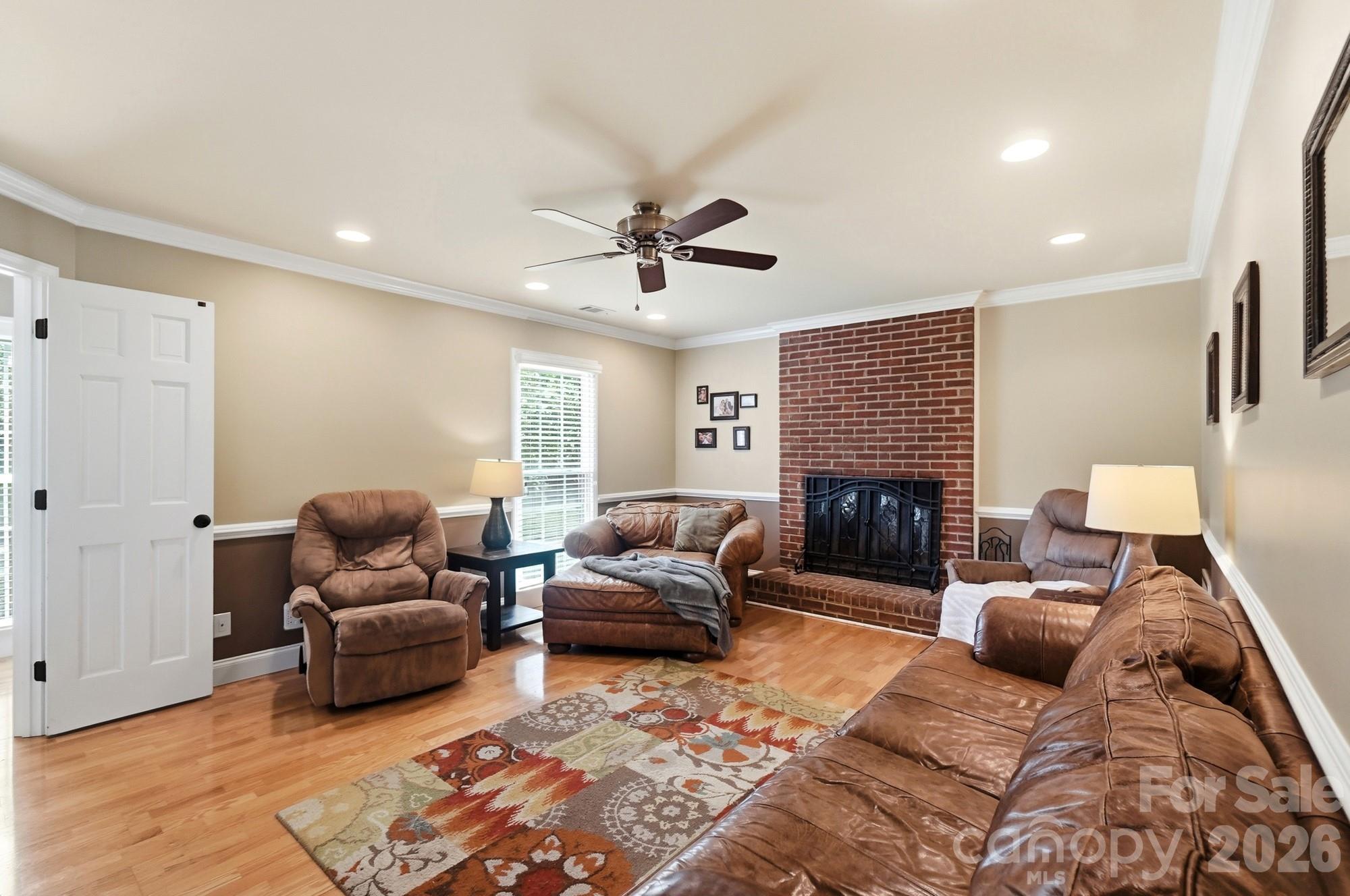 201 Wainsley Place Property Photo 8