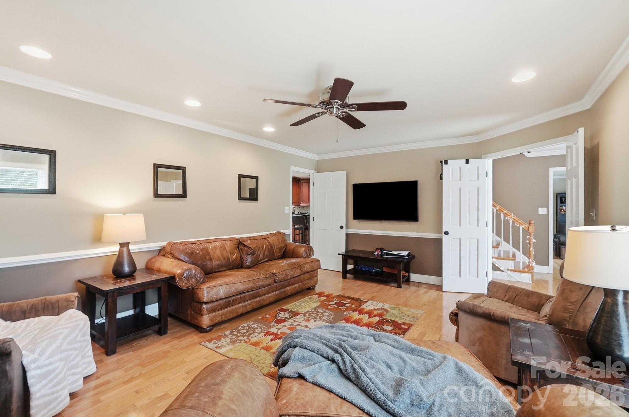 201 Wainsley Place Property Photo 9
