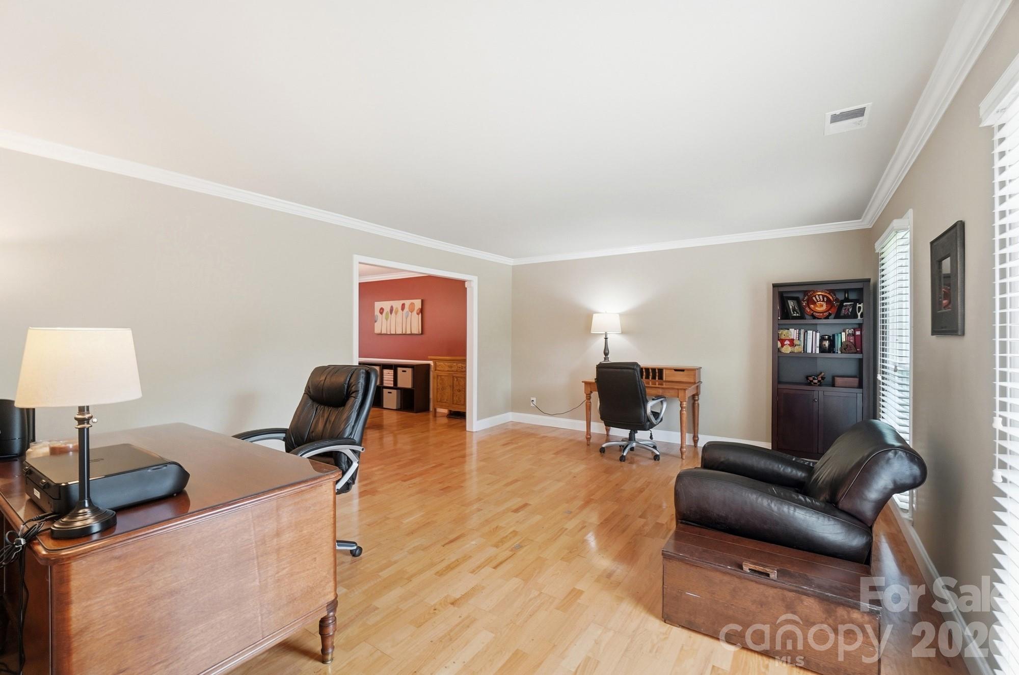 201 Wainsley Place Property Photo 10