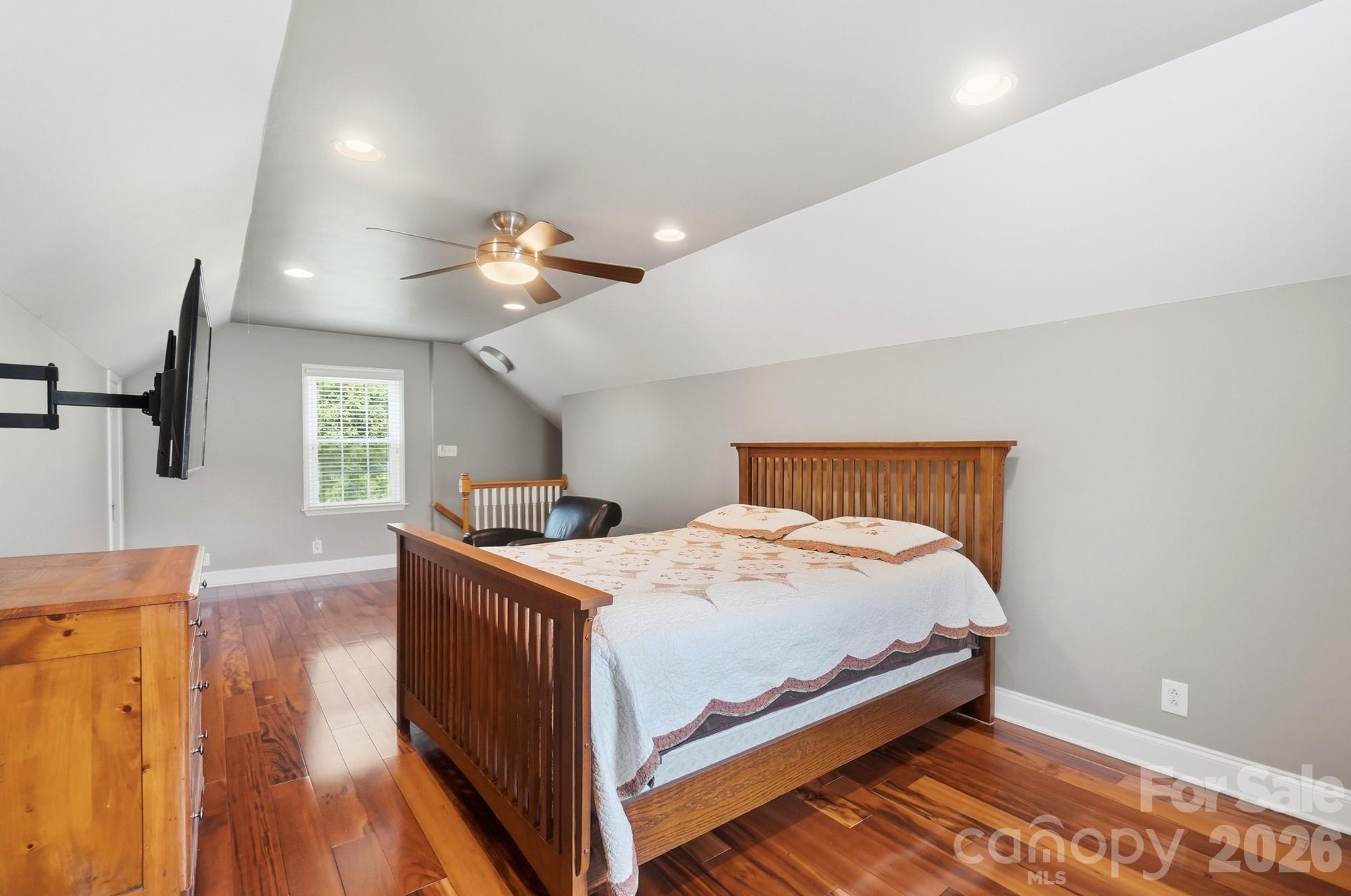 201 Wainsley Place Property Photo 25