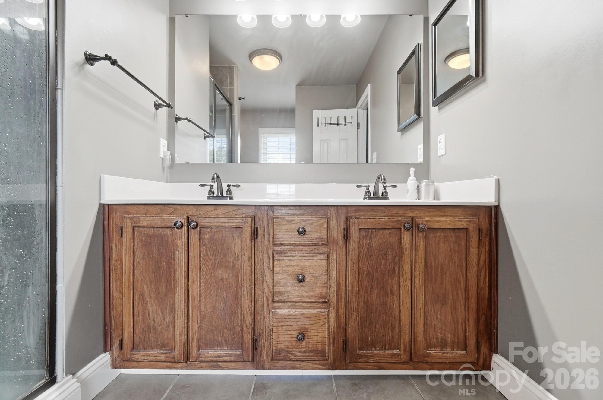 201 Wainsley Place Property Photo 29