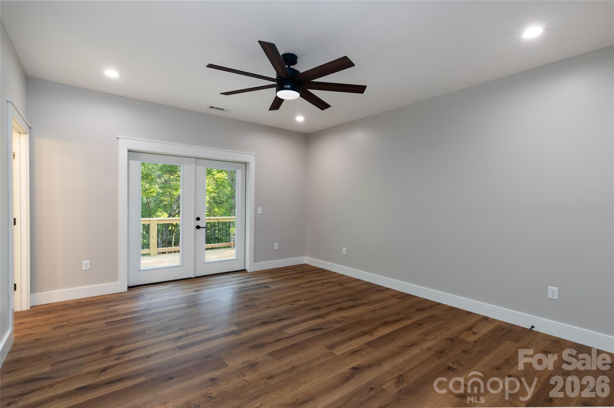 79 Midway Drive 22 Property Photo 13