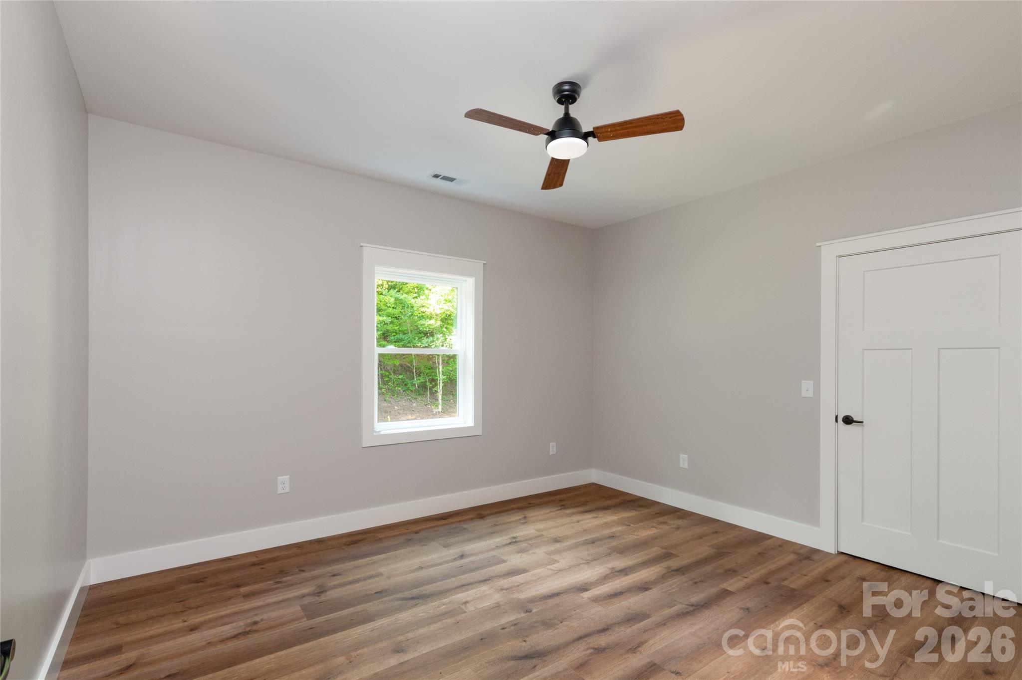 79 Midway Drive 22 Property Photo 18