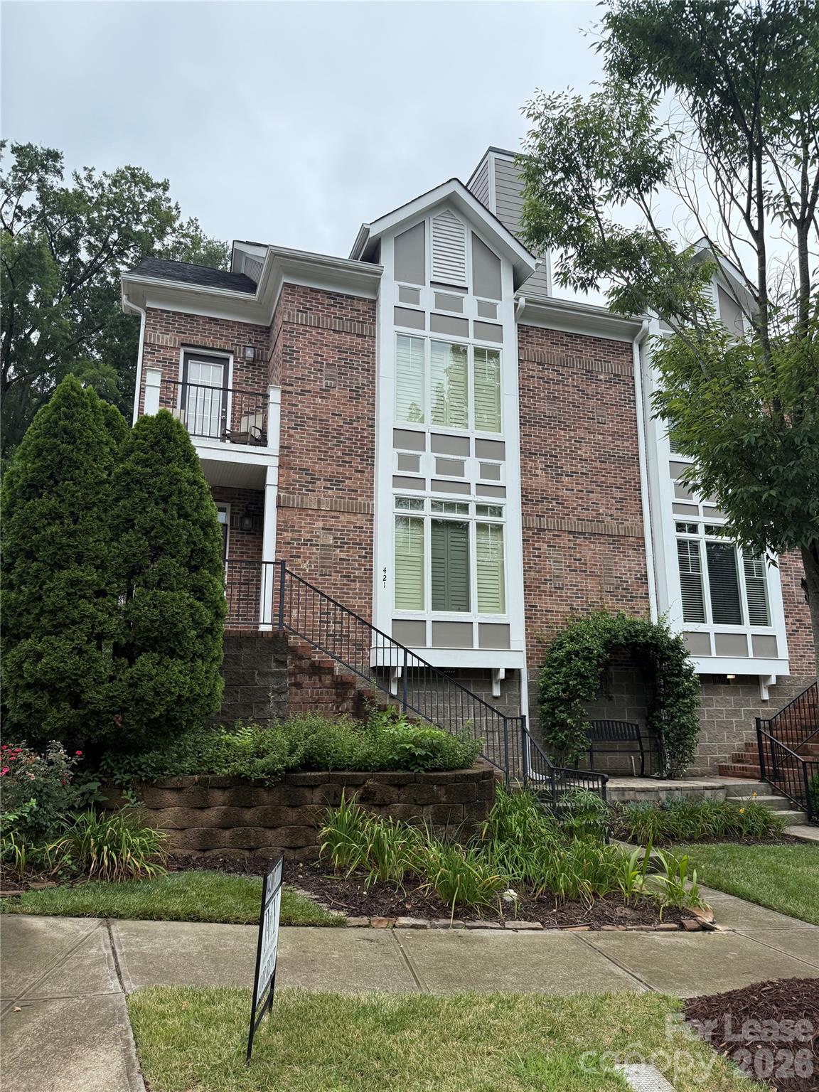 421 Spring Street Property Photo 1