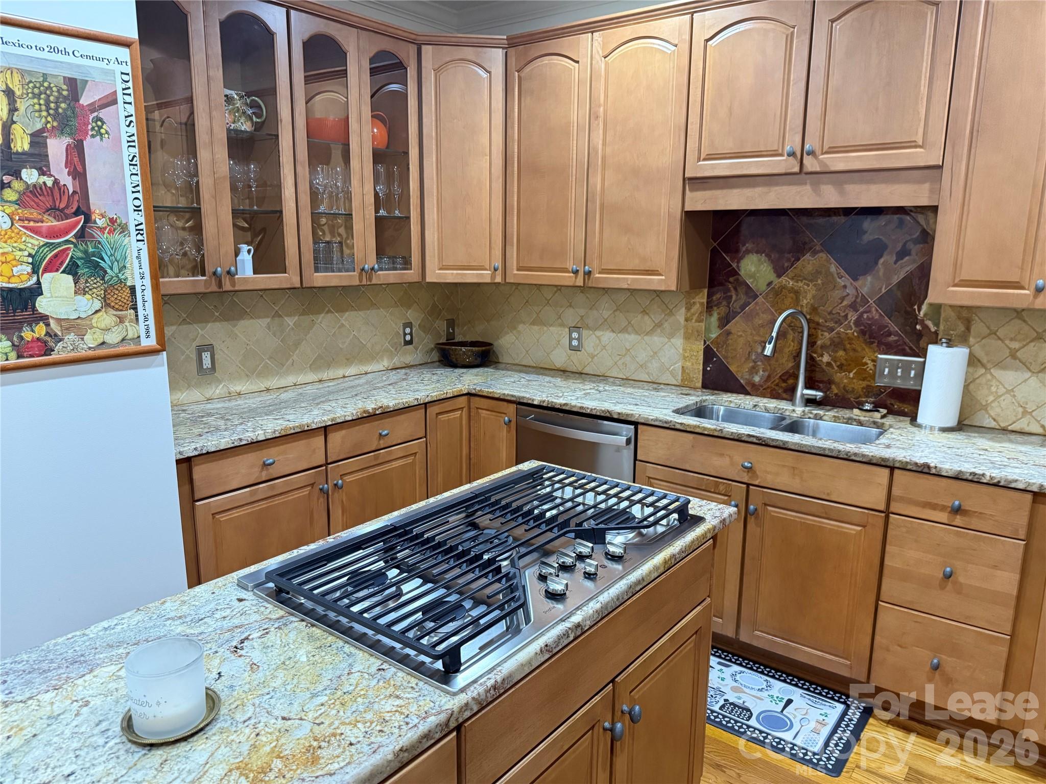 421 Spring Street Property Photo 5