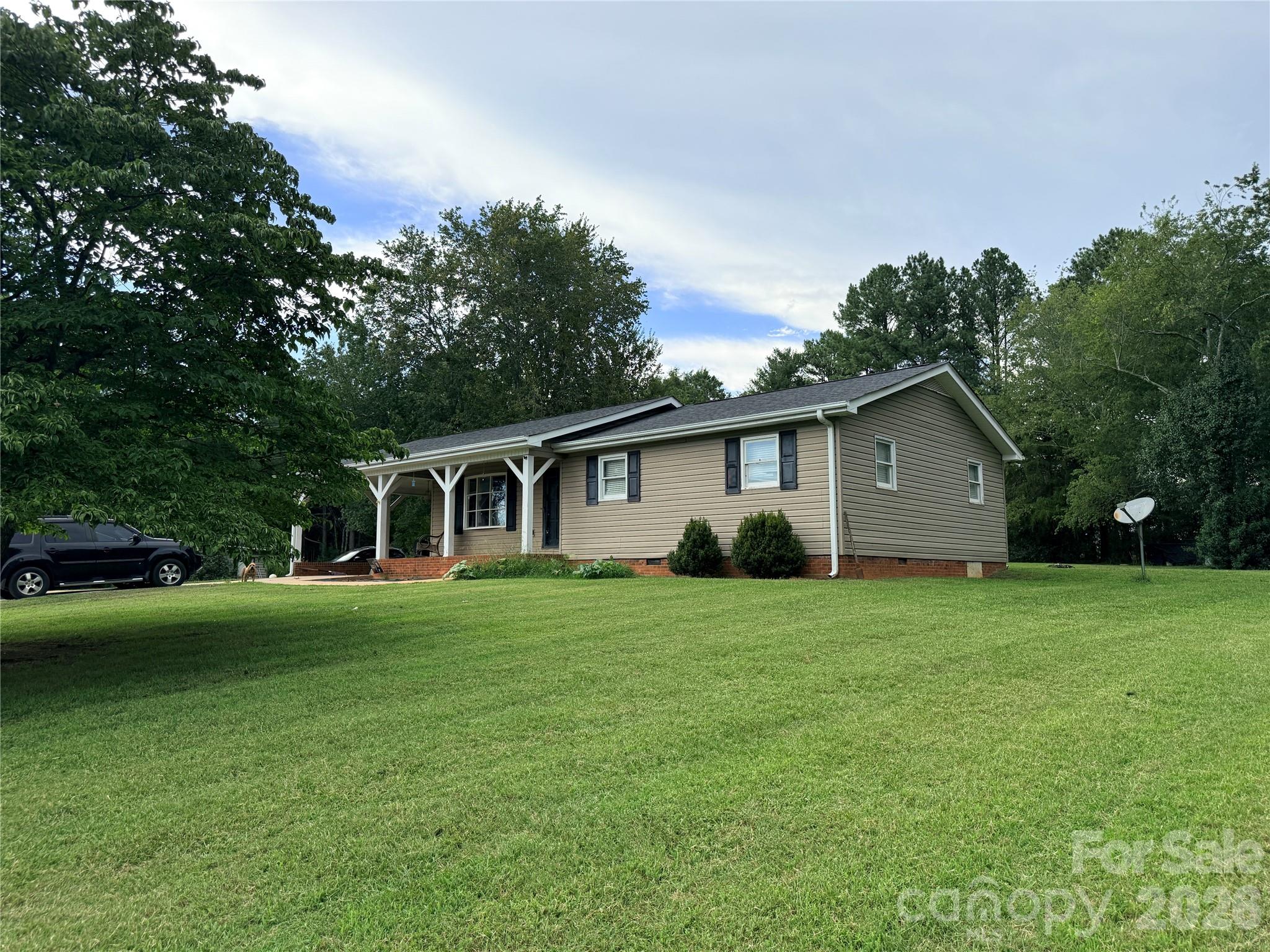 175 Scruggs Road Property Photo 2