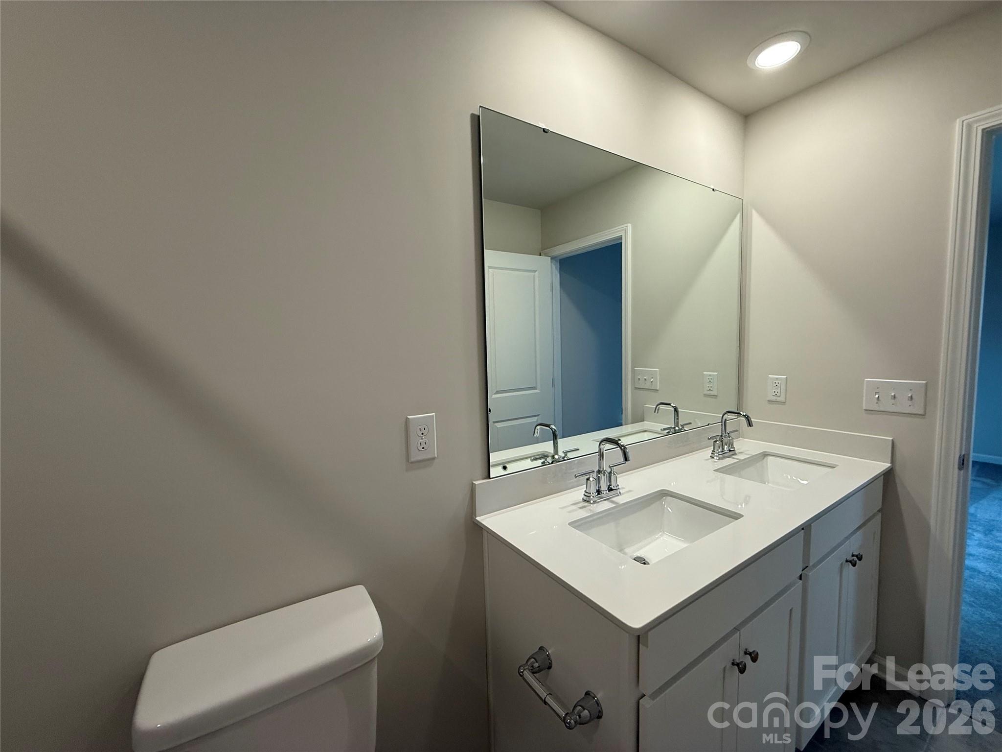 6337 Fairfax Court Property Photo 15