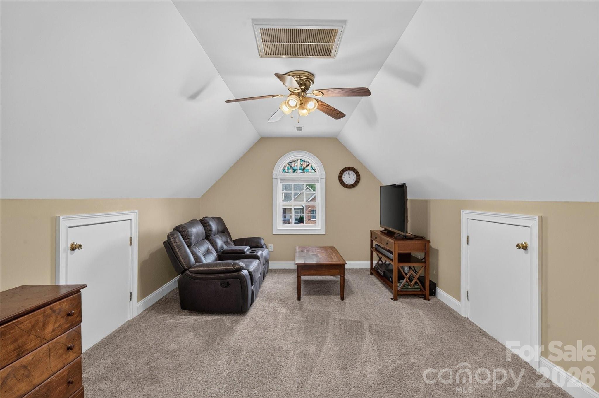 1610 Stone Pine Drive Property Photo 22