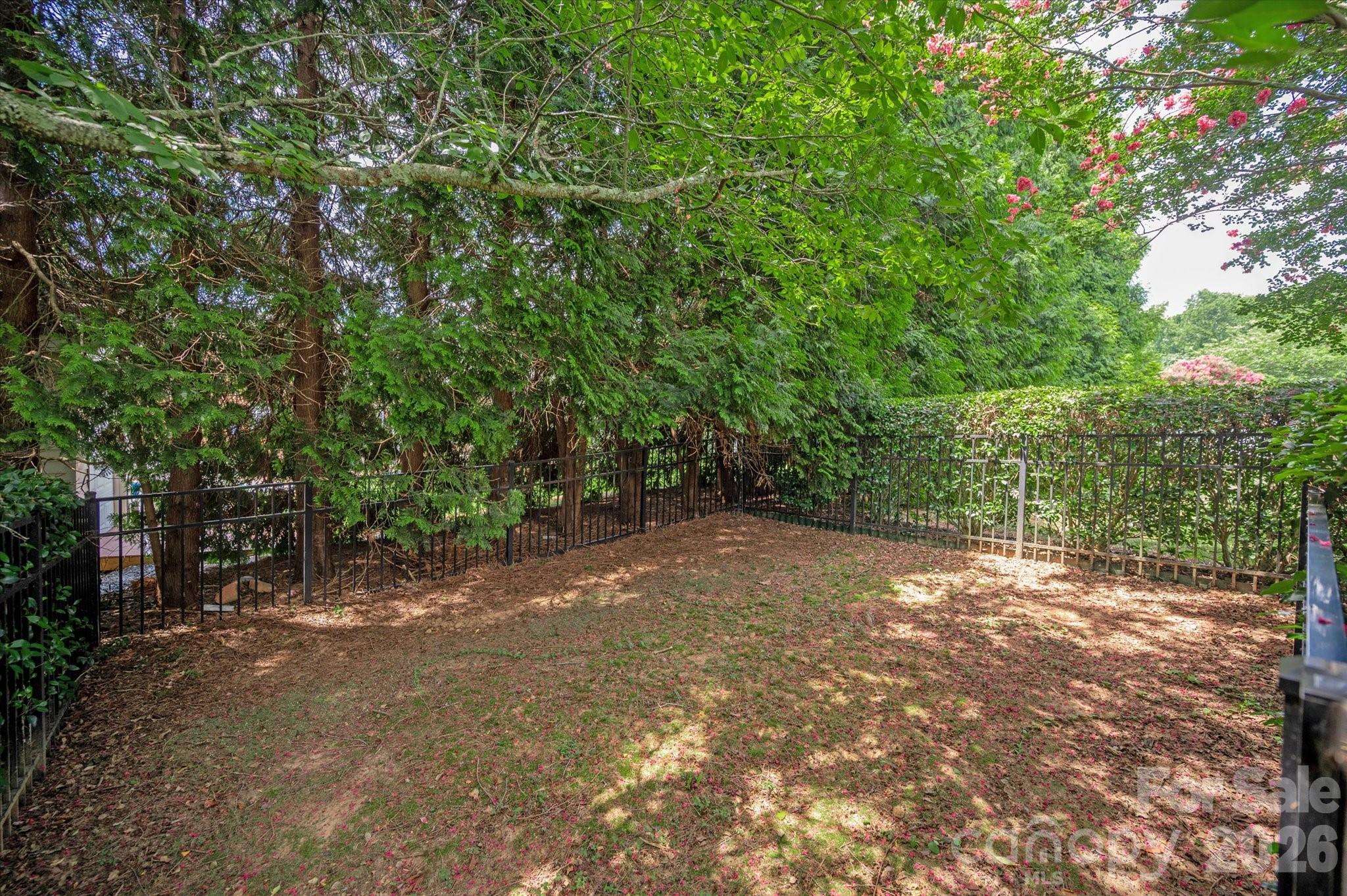 1610 Stone Pine Drive Property Photo 31