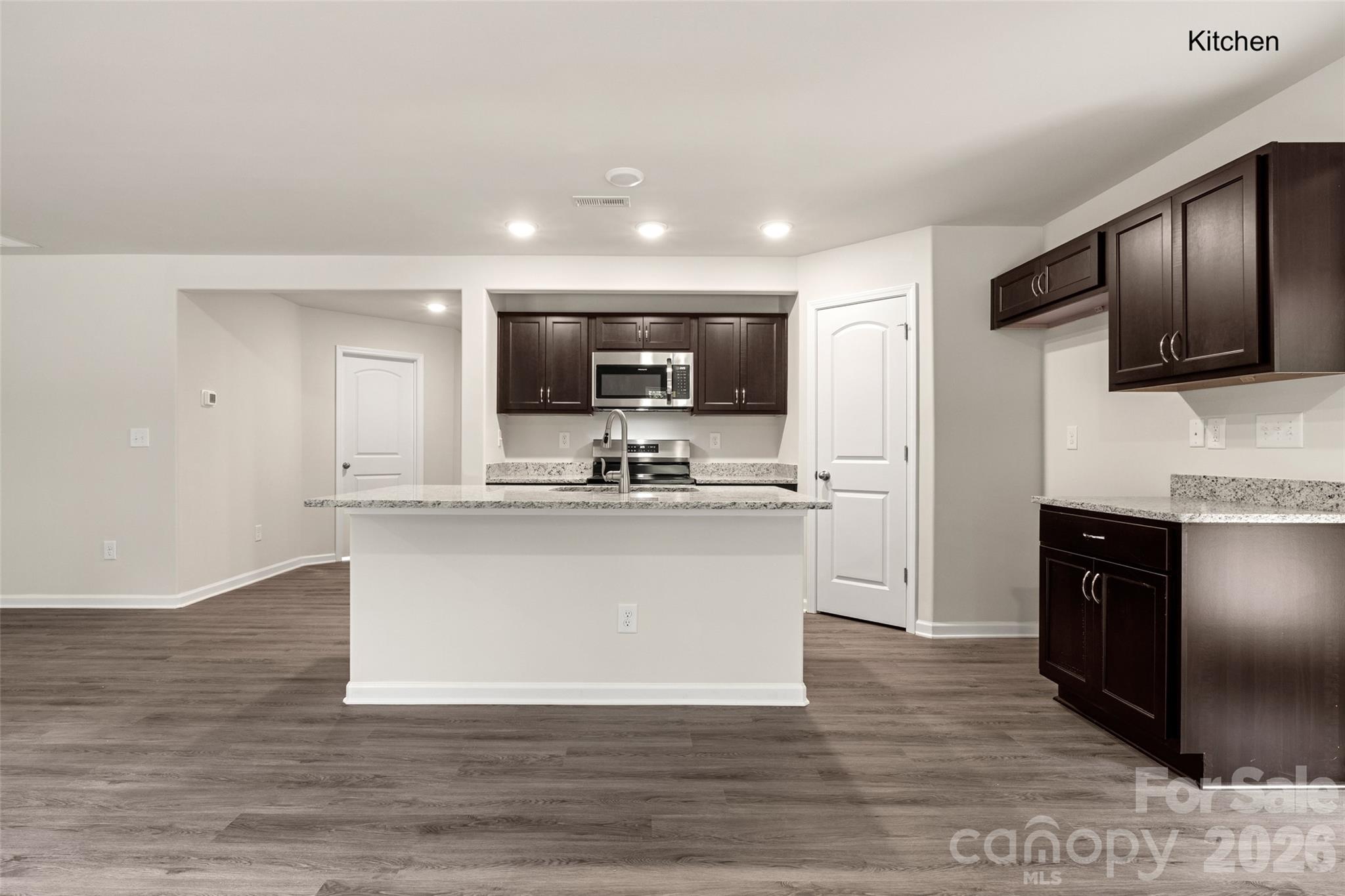 2370 University Drive Property Photo 11