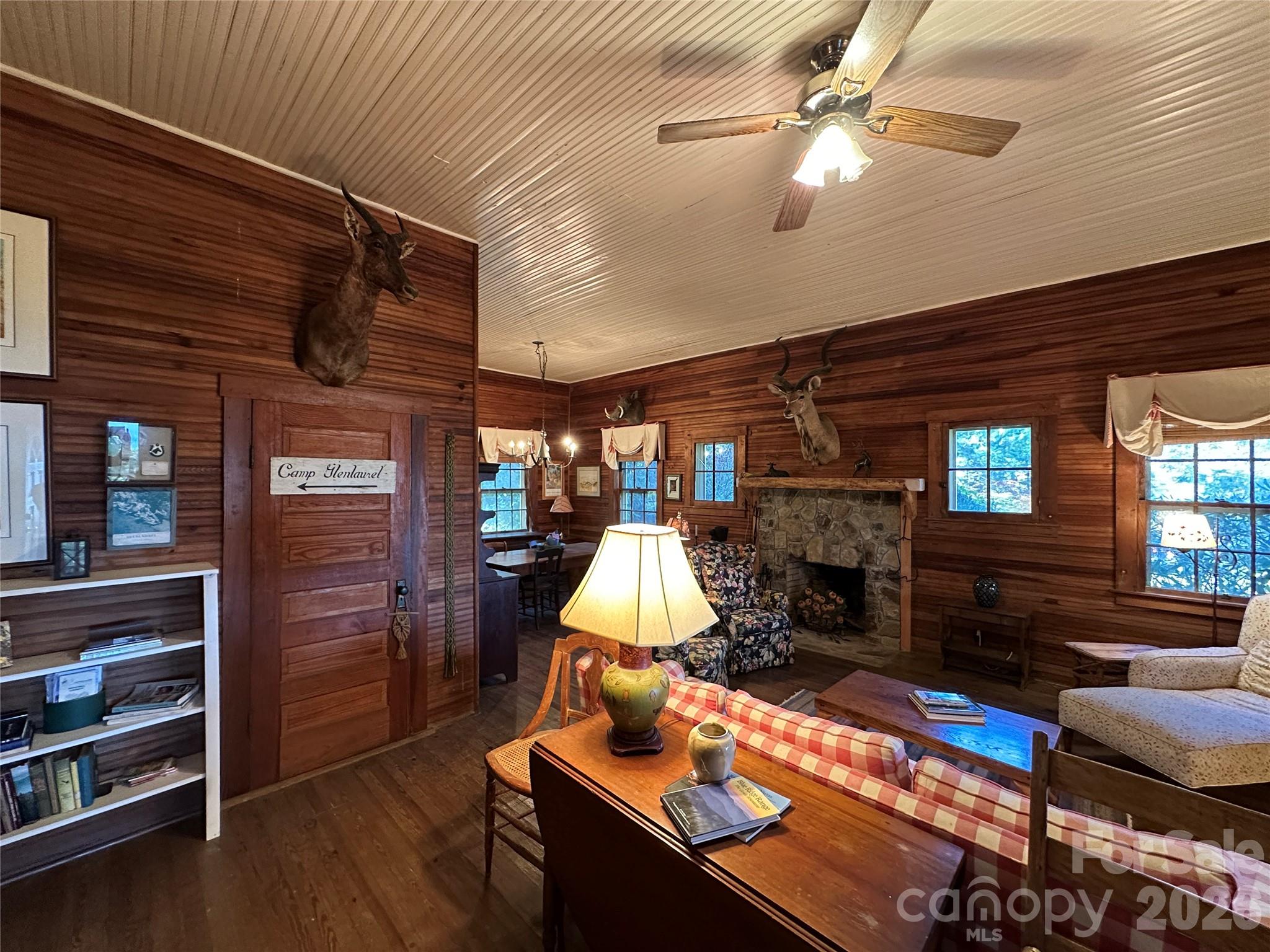 16 Osborn Knob Road Property Photo 16