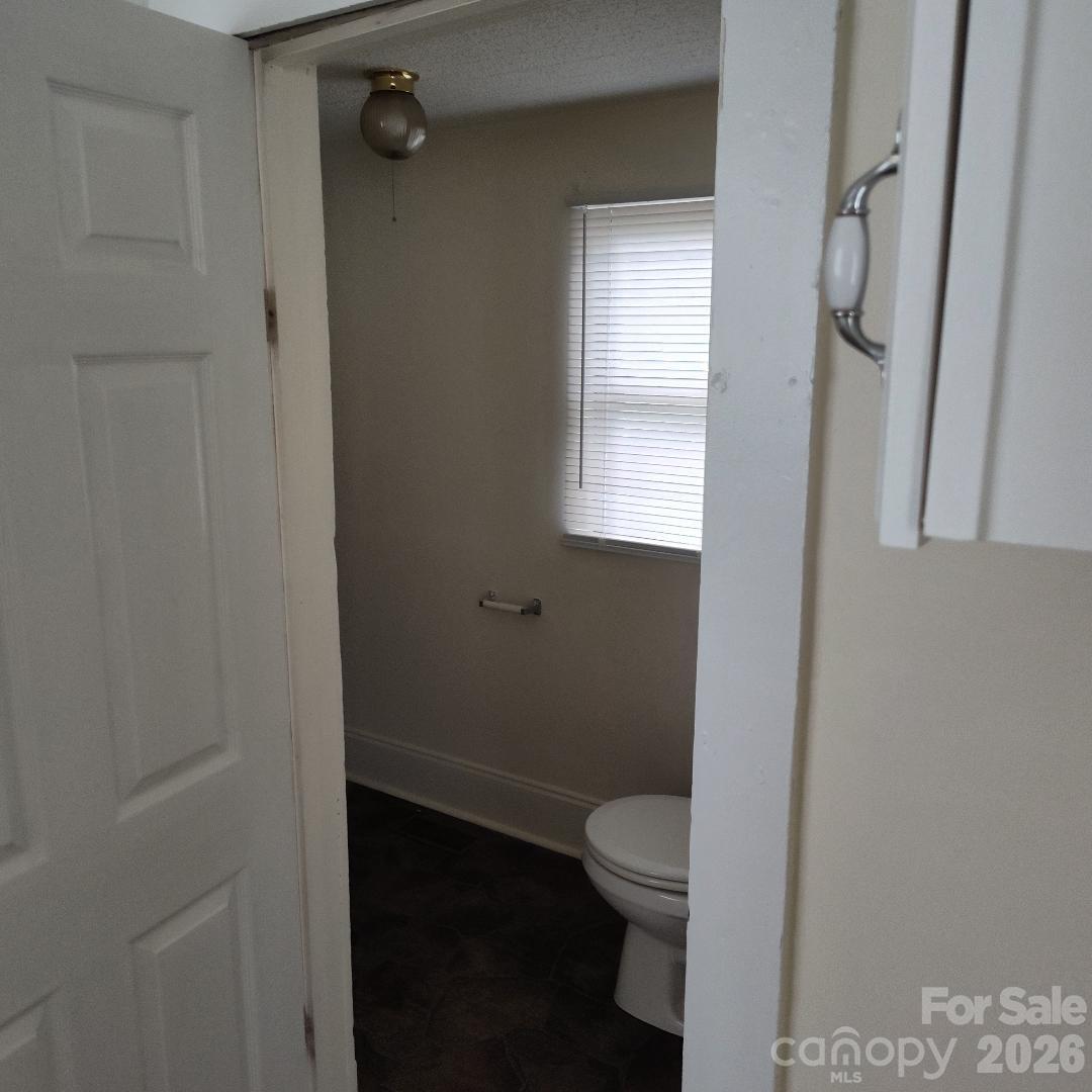 1205 Brookdale Street Property Photo 14