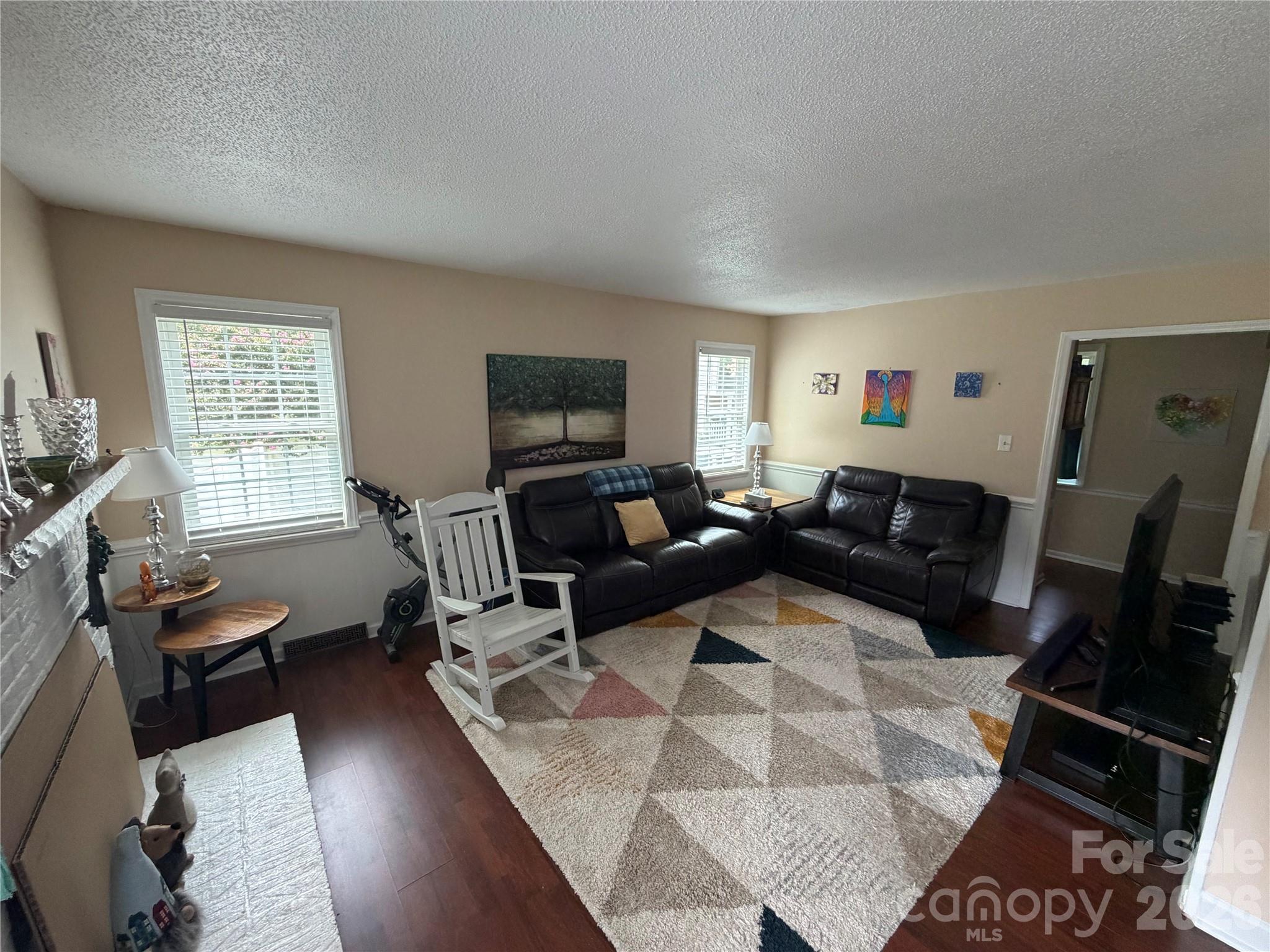 9850 Standing Wood Court Property Photo 10