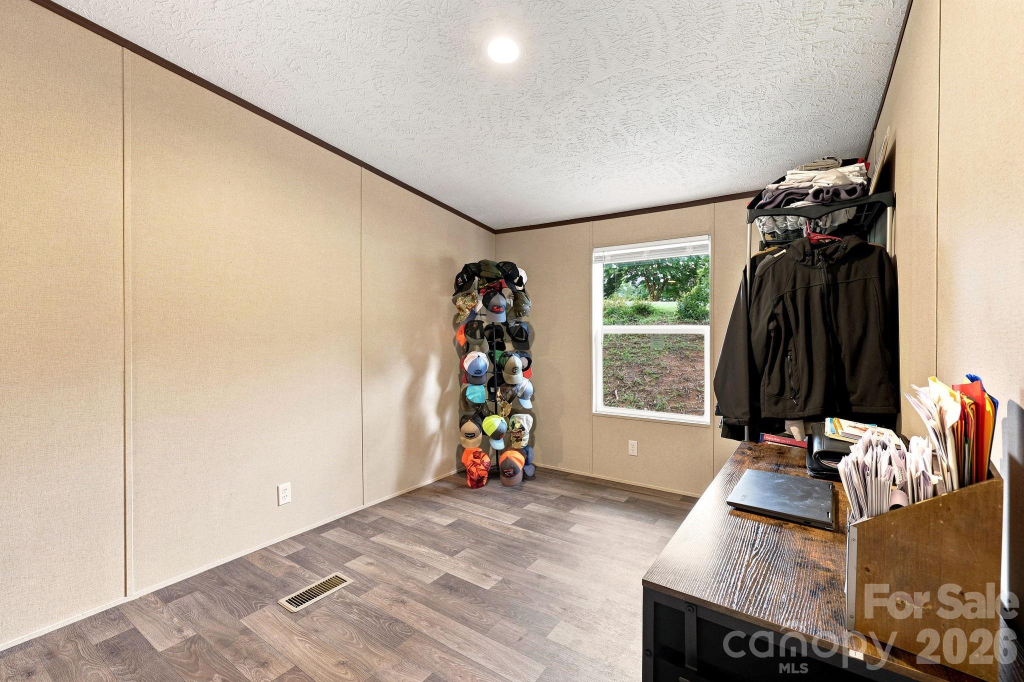 132 E View Drive Property Photo 22