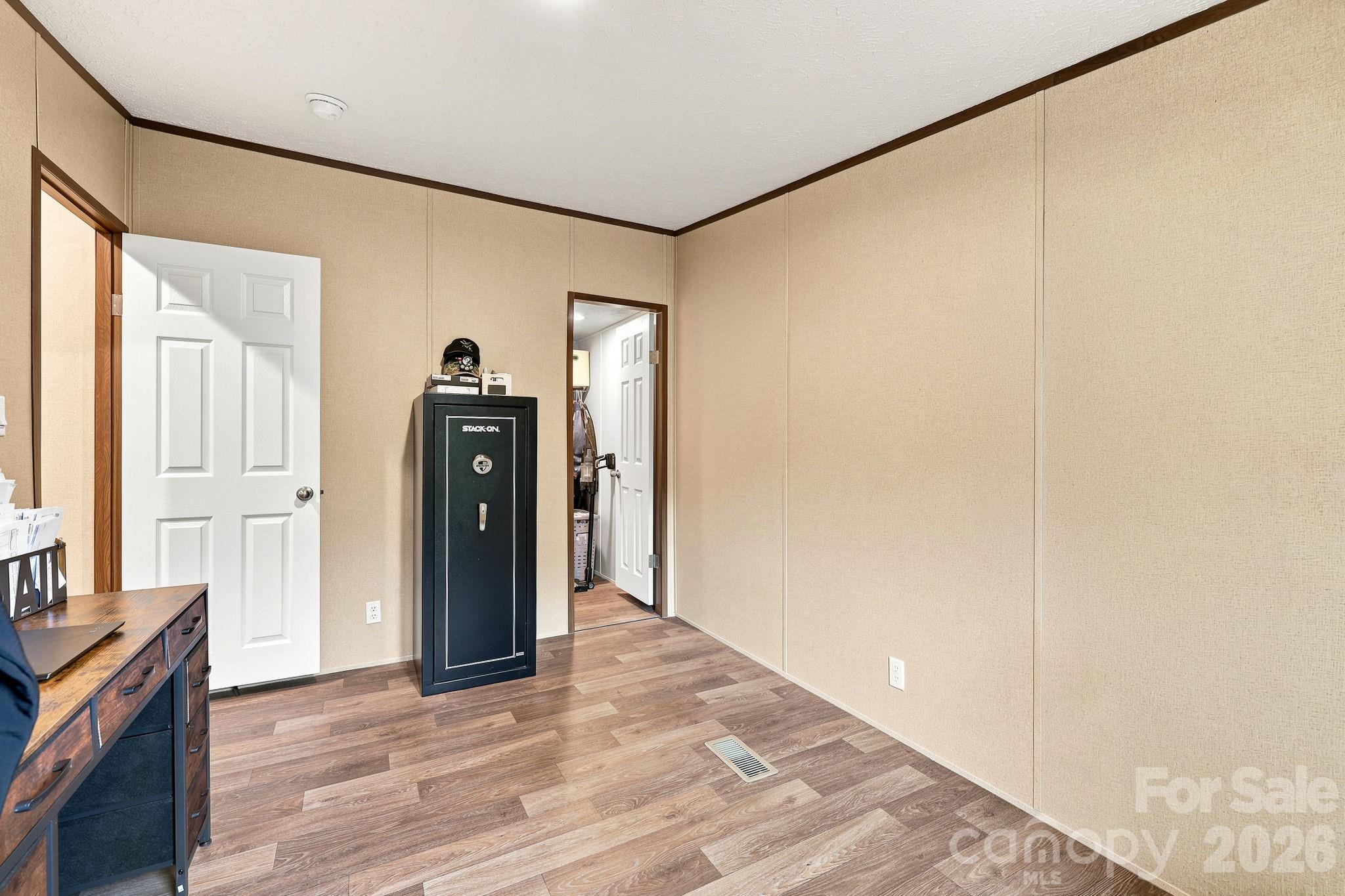 132 E View Drive Property Photo 23