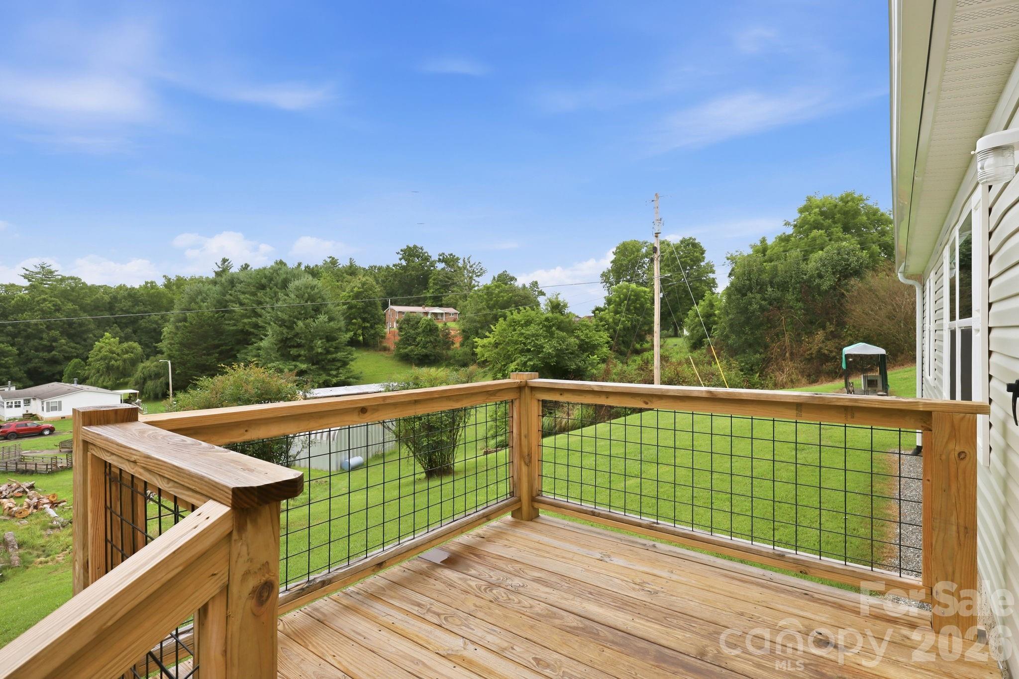132 E View Drive Property Photo 27