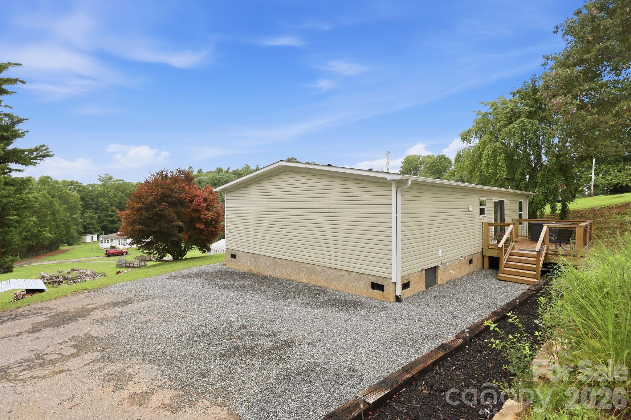 132 E View Drive Property Photo 31