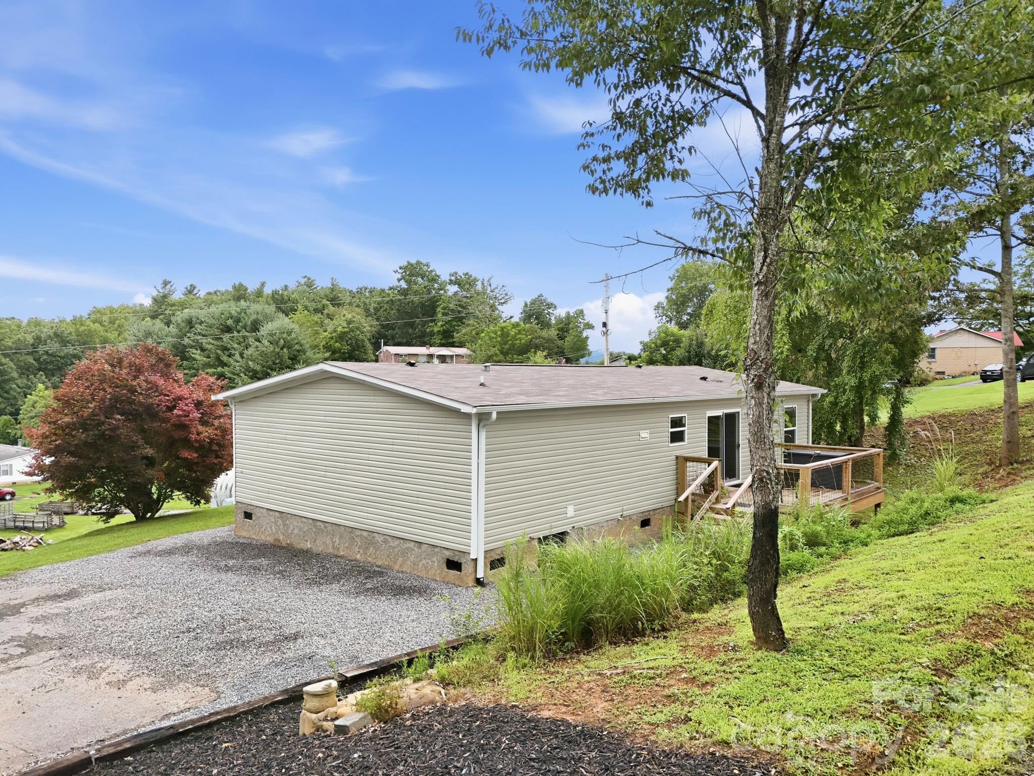 132 E View Drive Property Photo 37