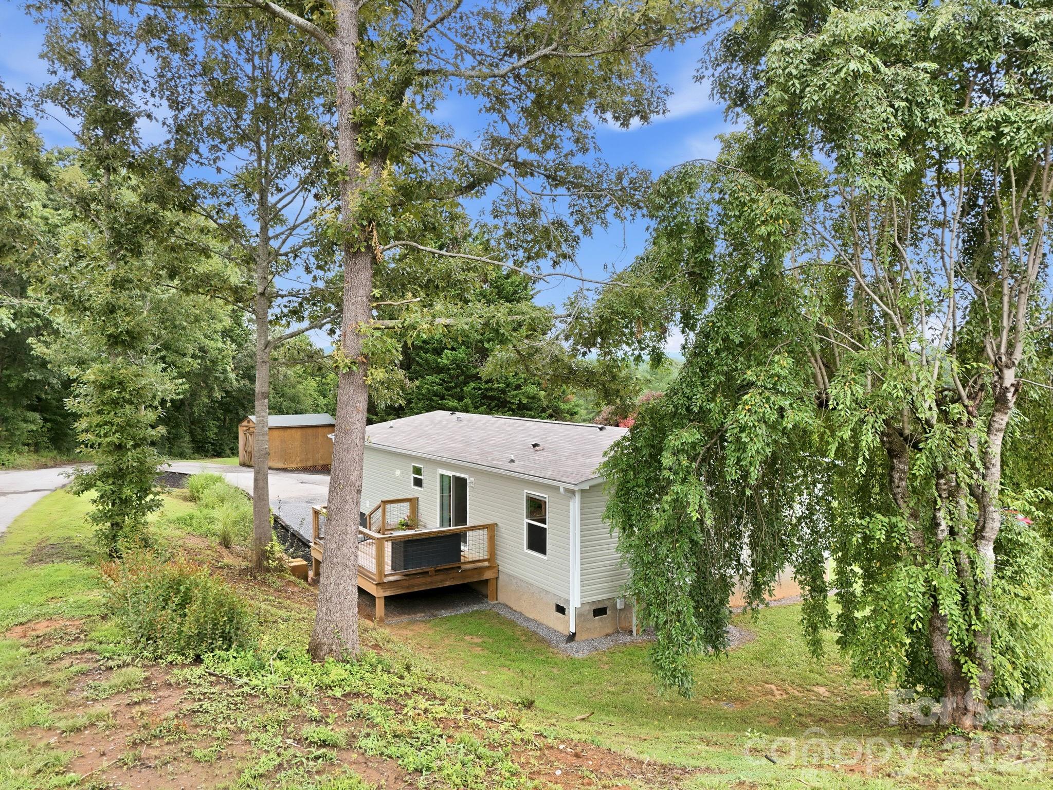 132 E View Drive Property Photo 38