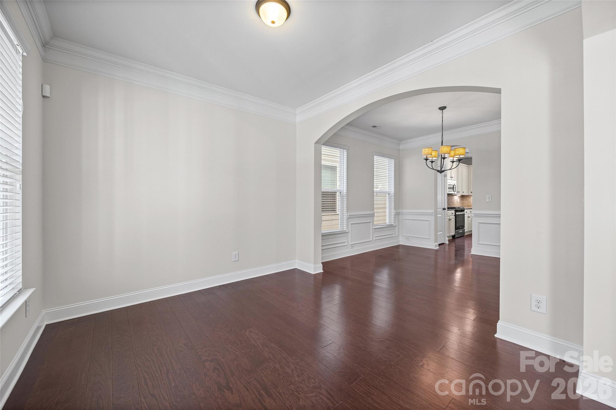 1016 Equipoise Drive Property Photo 5