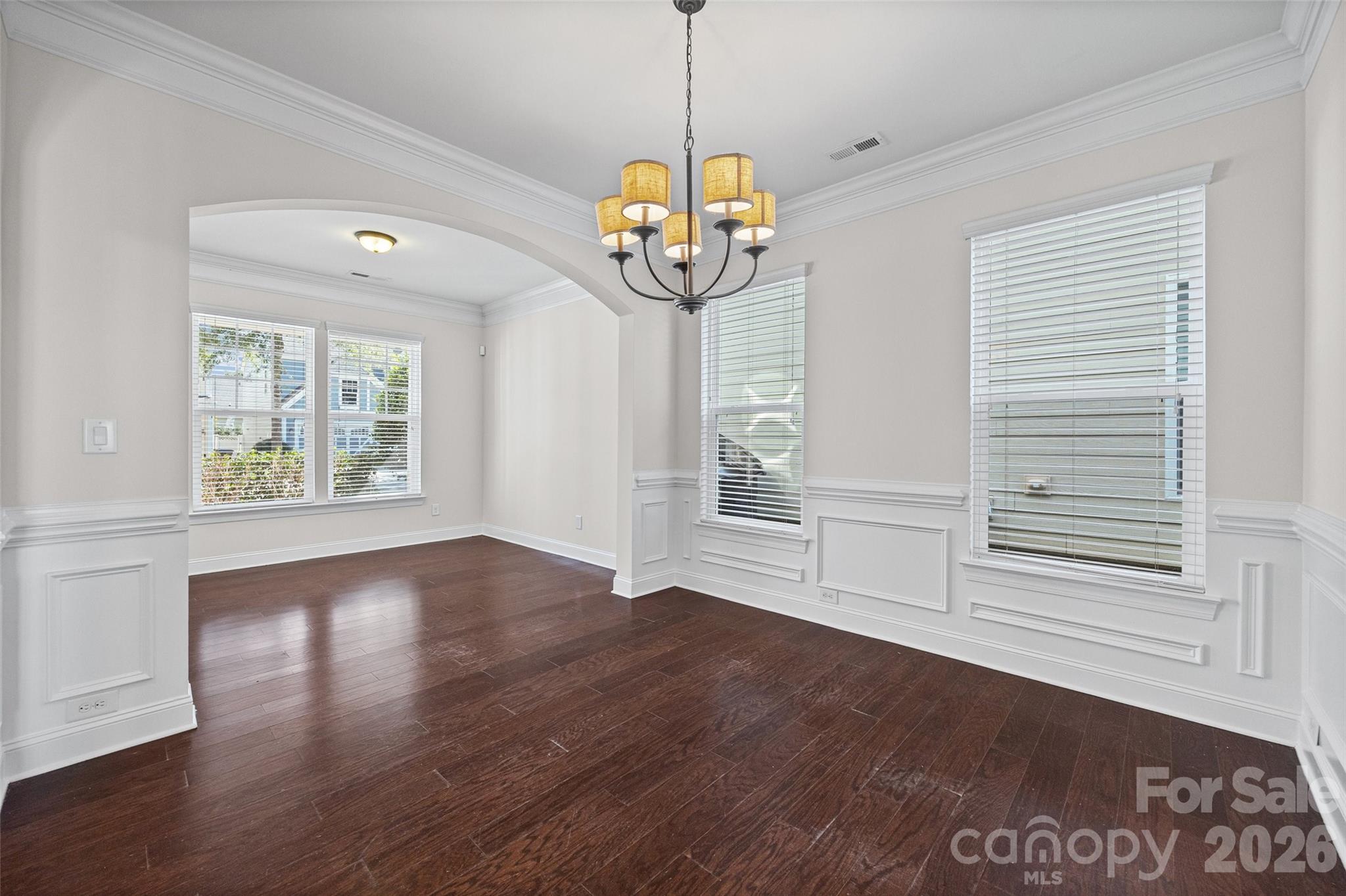 1016 Equipoise Drive Property Photo 8