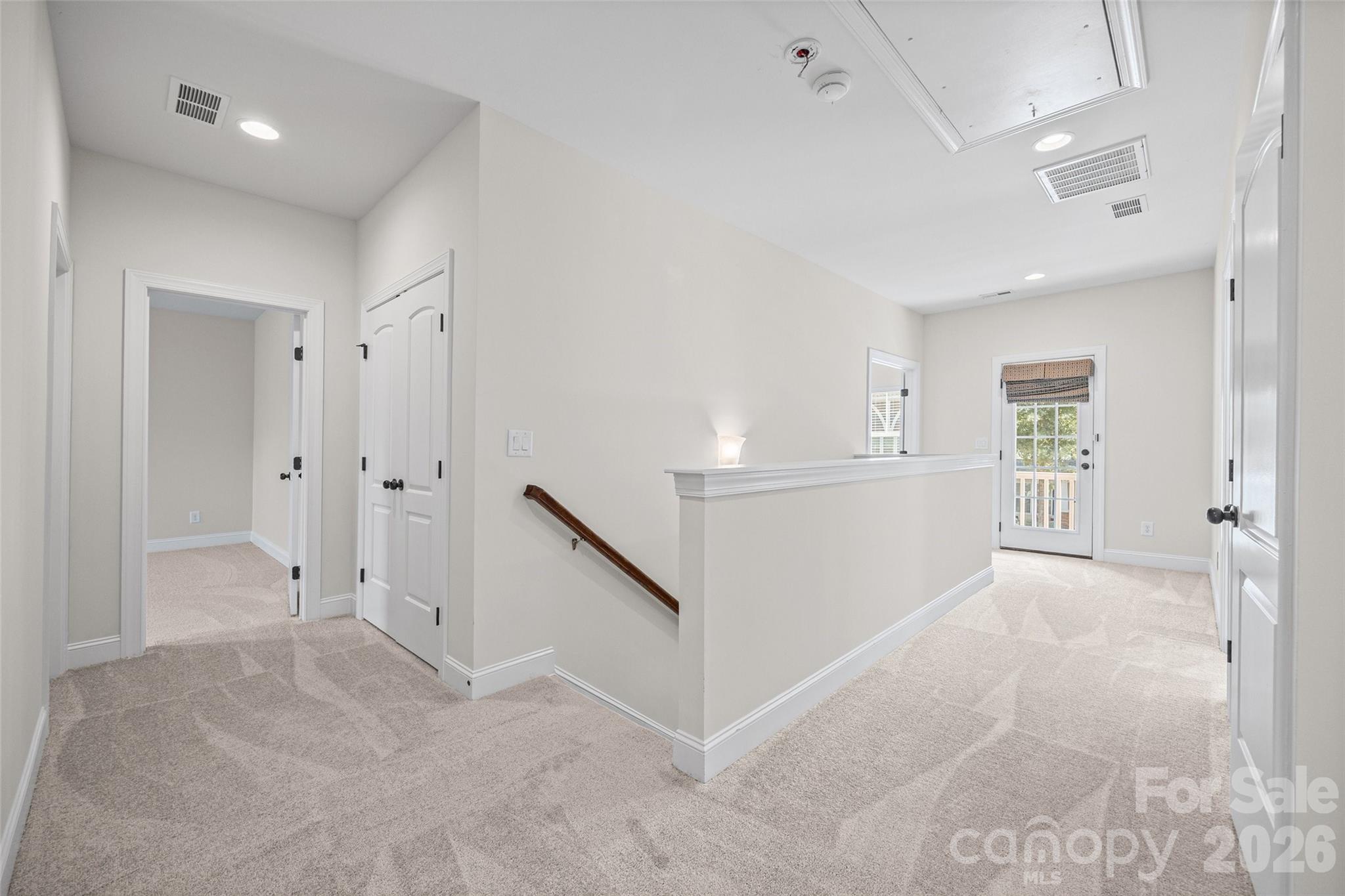 1016 Equipoise Drive Property Photo 18