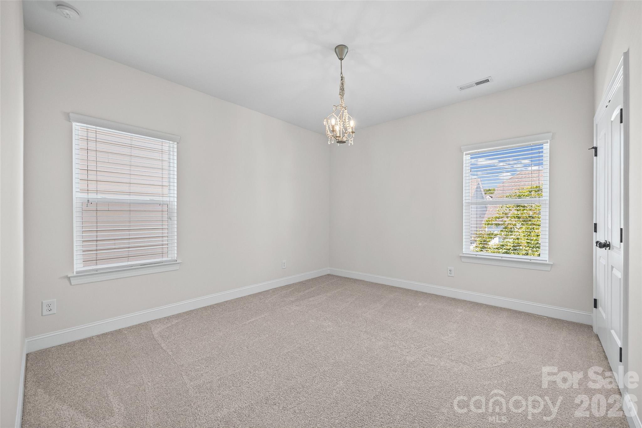 1016 Equipoise Drive Property Photo 19