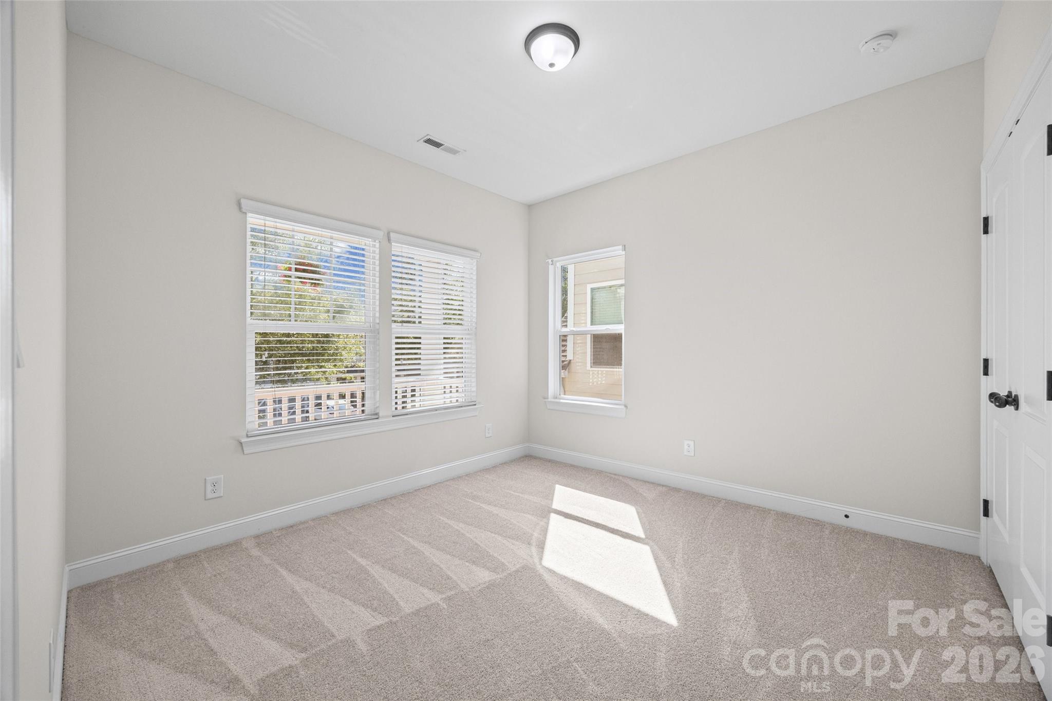 1016 Equipoise Drive Property Photo 20