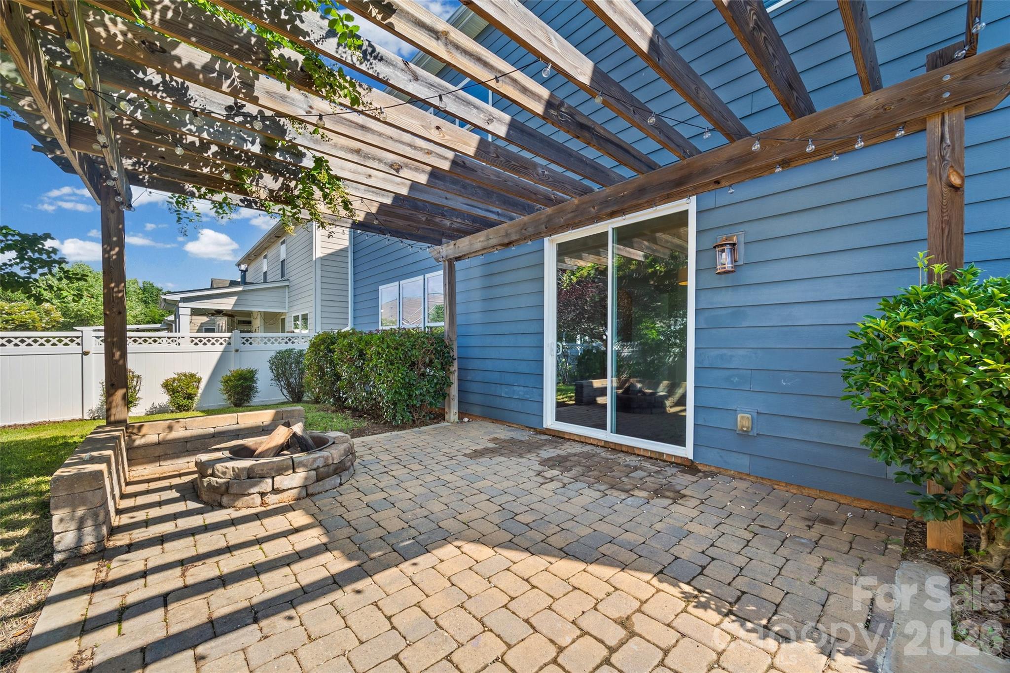 1016 Equipoise Drive Property Photo 34