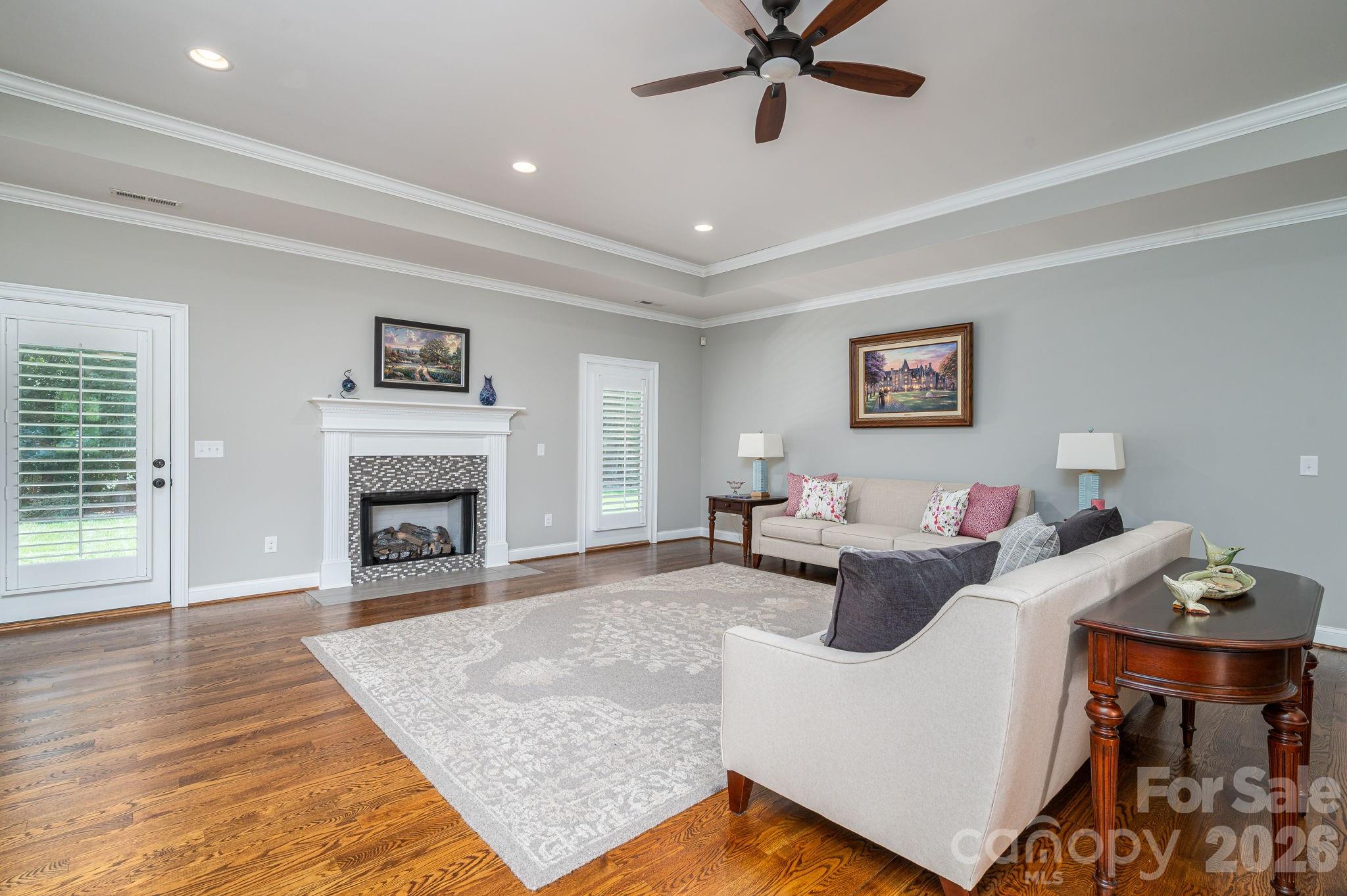 2474 Gateway Lane Property Photo 12