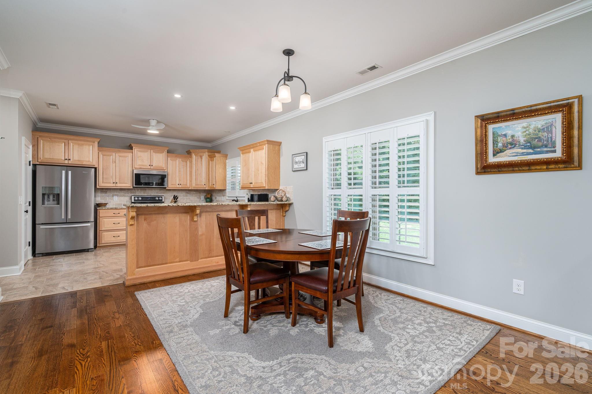 2474 Gateway Lane Property Photo 13