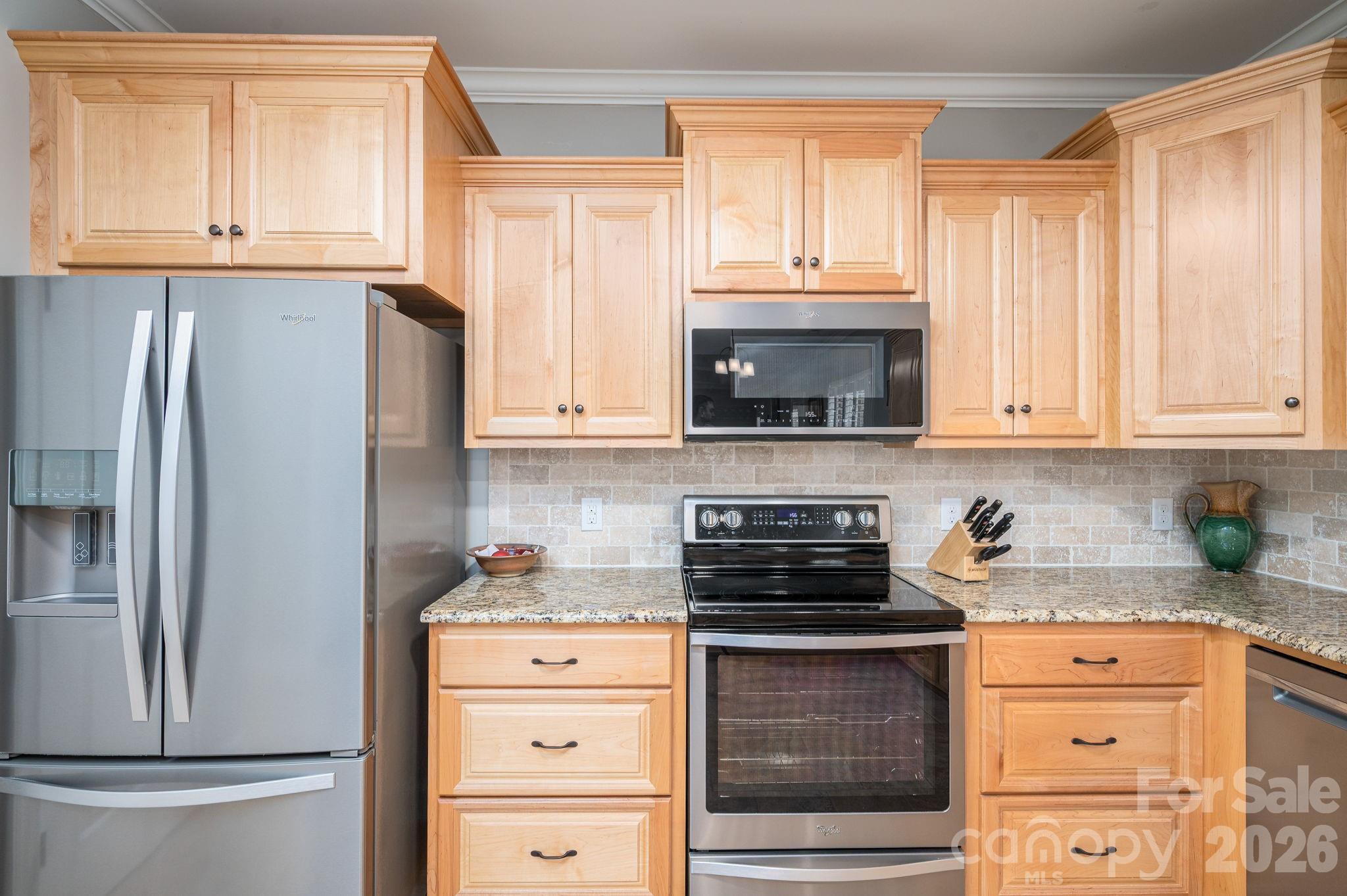 2474 Gateway Lane Property Photo 15