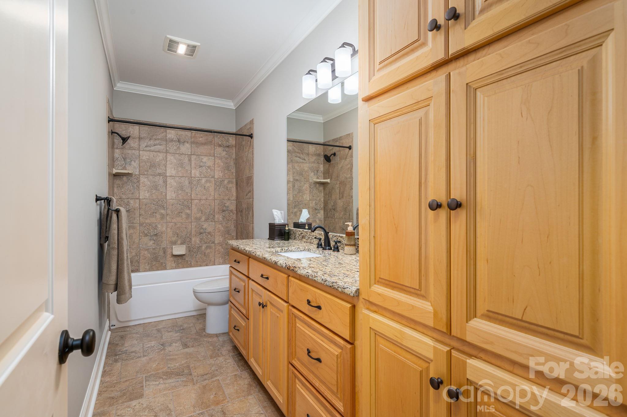 2474 Gateway Lane Property Photo 22