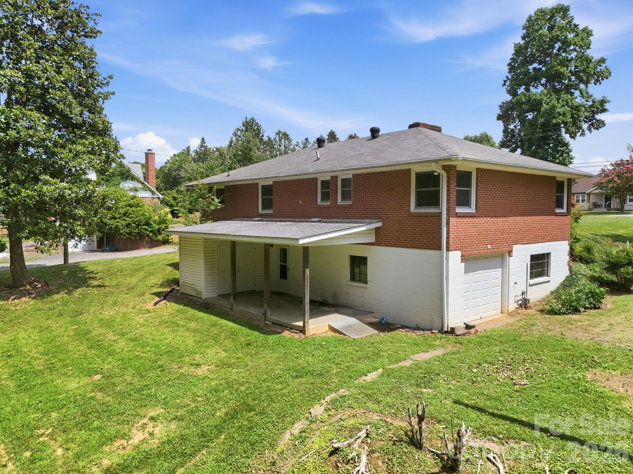 845 Sand Hill Road Property Photo 7