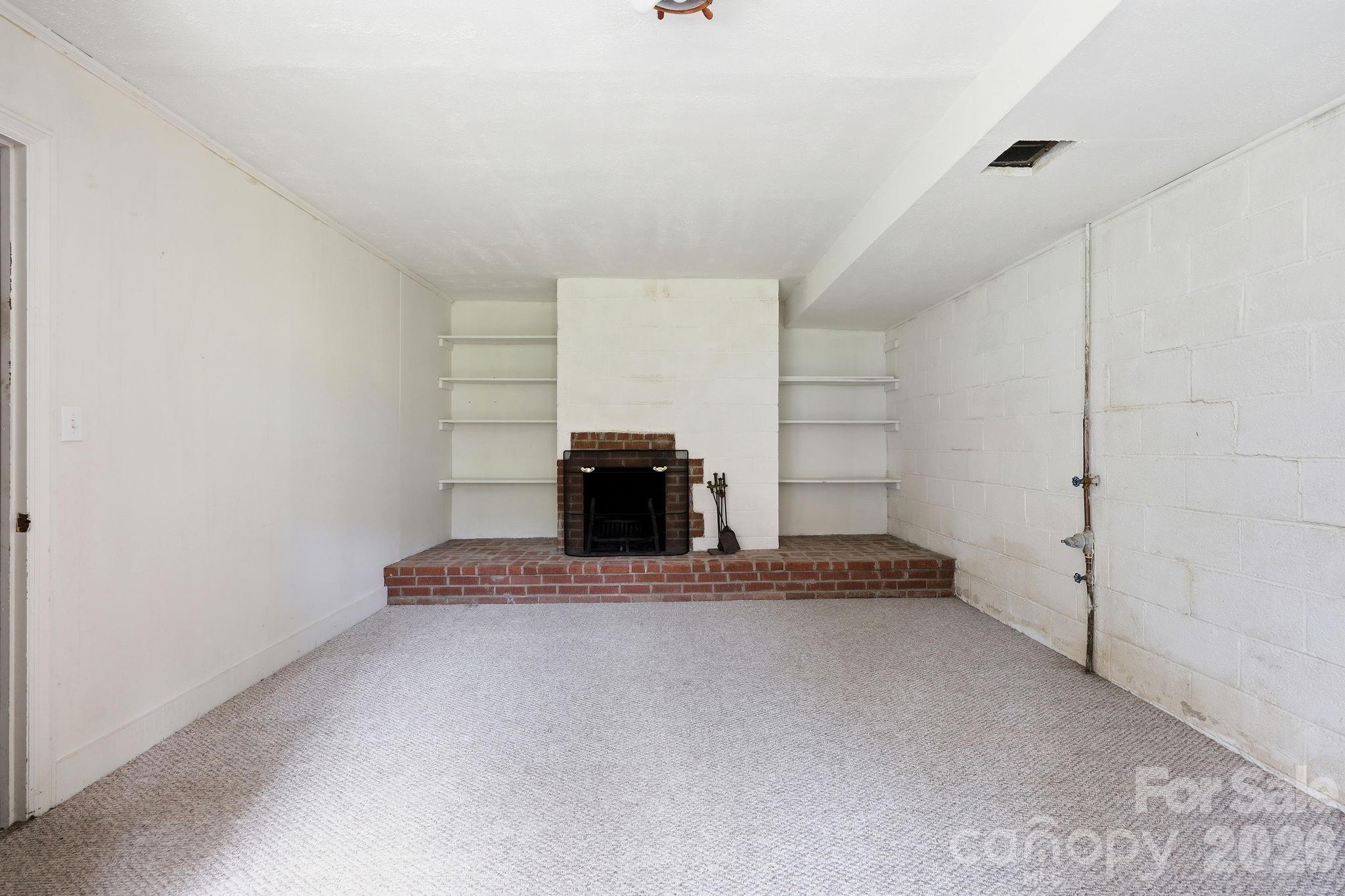 845 Sand Hill Road Property Photo 37