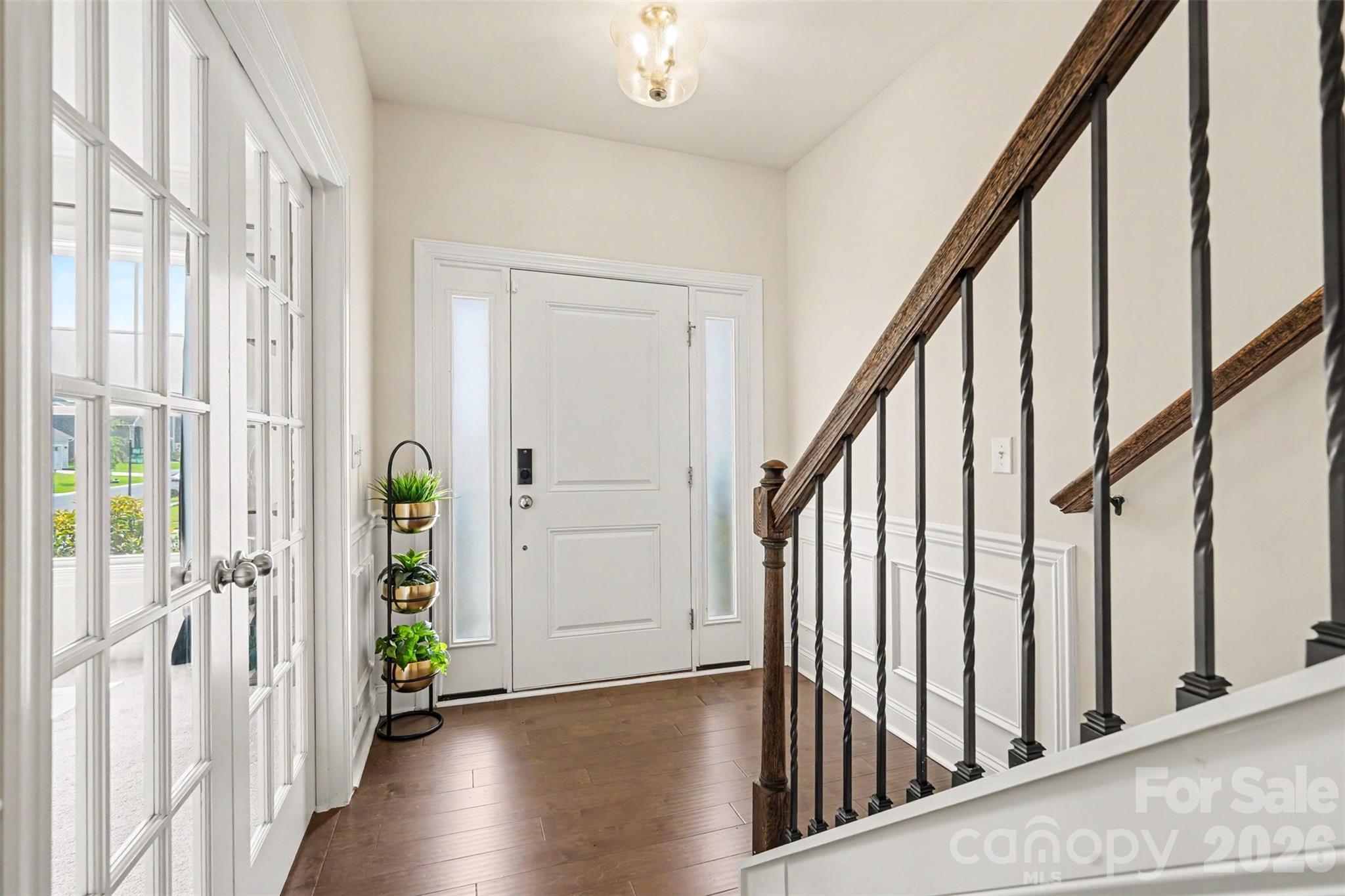 2218 Idol Rock Drive Property Photo 5