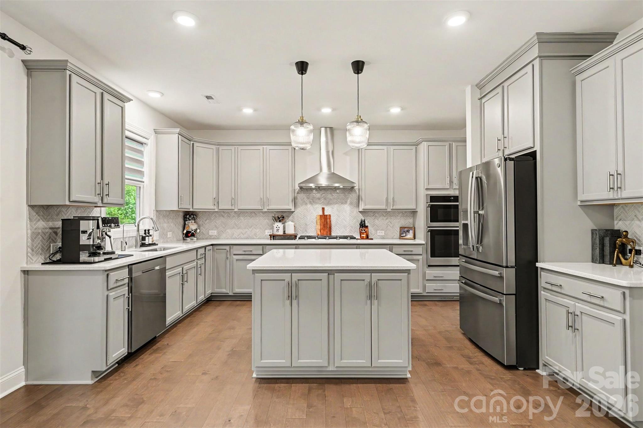 2218 Idol Rock Drive Property Photo 14