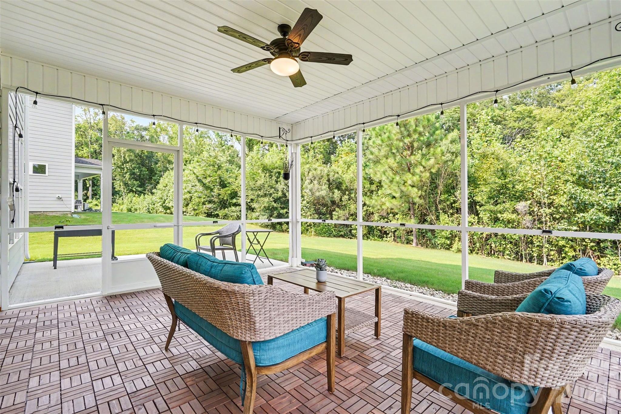 2218 Idol Rock Drive Property Photo 42