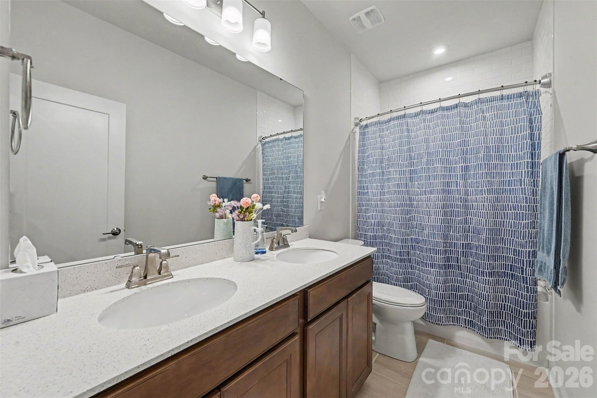 3019 Wittering Drive Property Photo 25