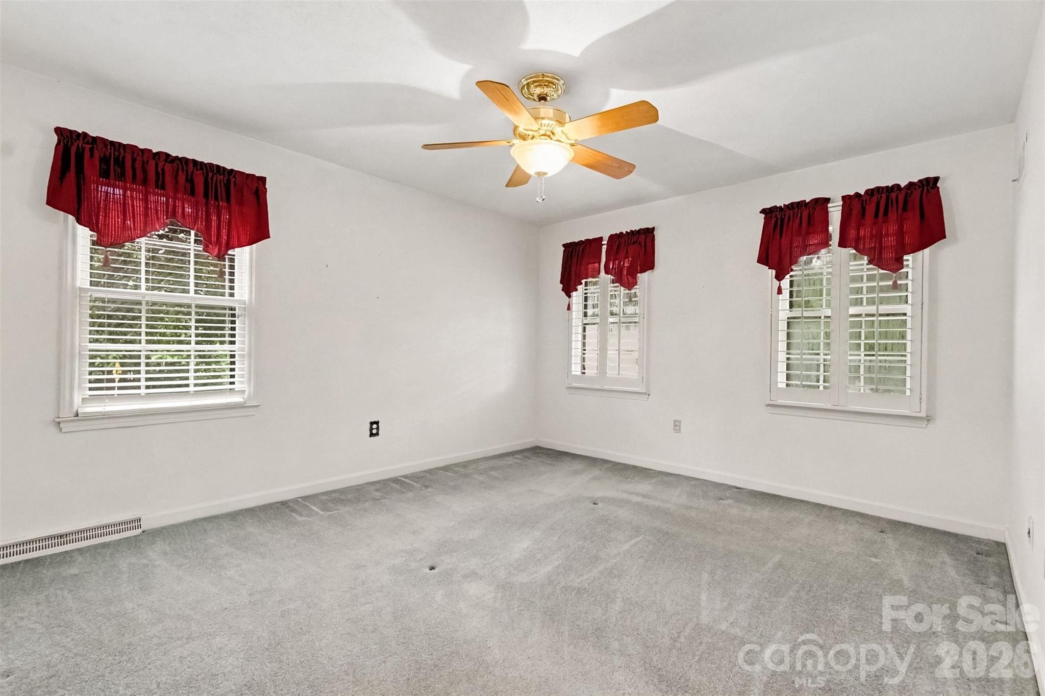 4221 Bridgewood Lane Property Photo 13