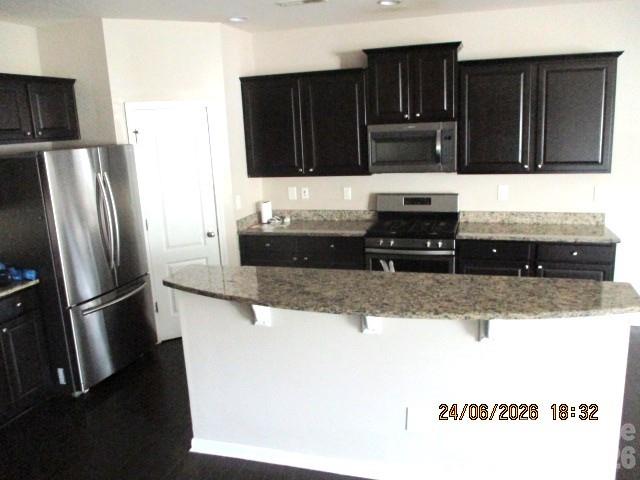 1008 Perennial Lane Property Photo 6