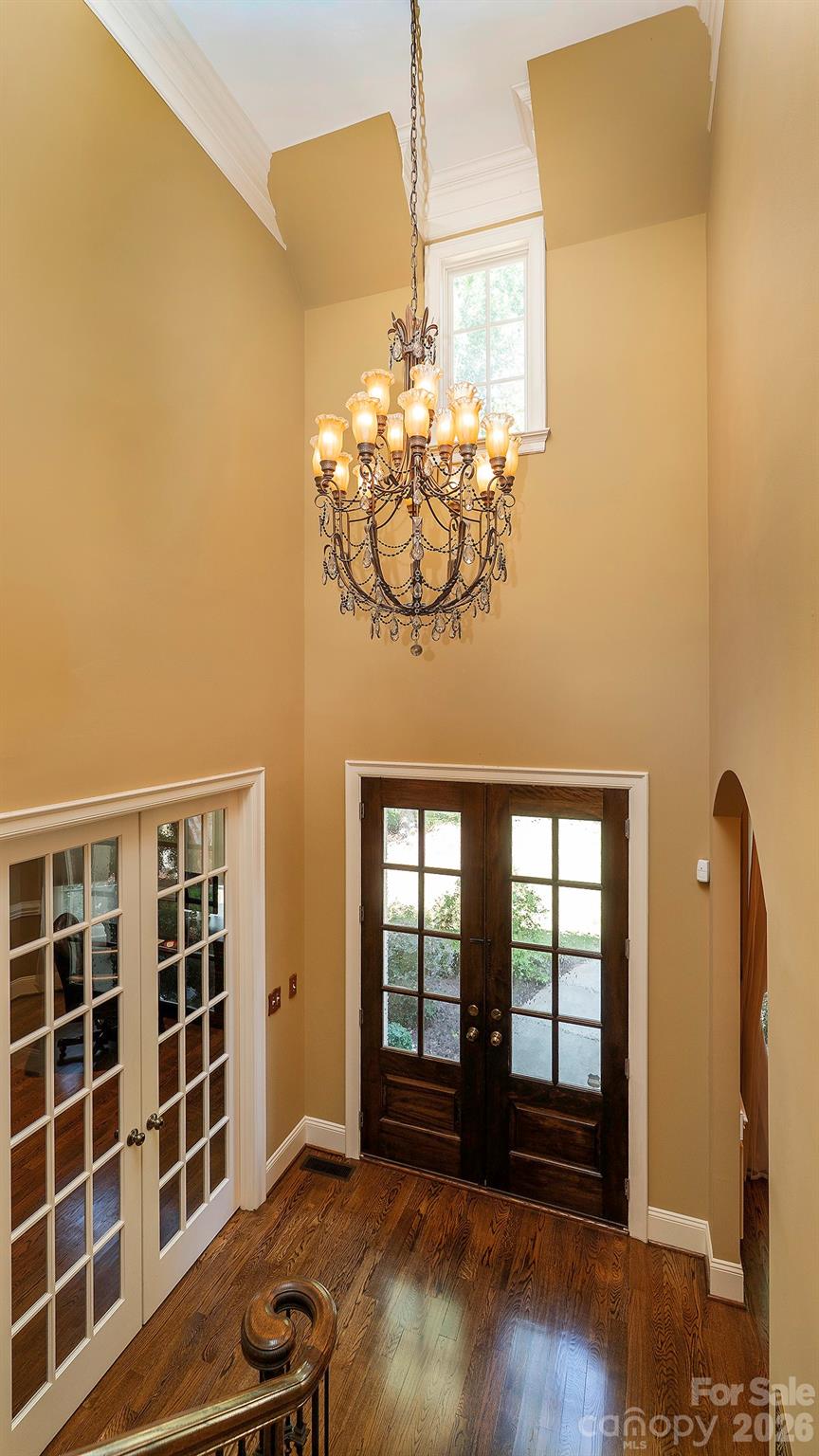 7786 Chapel Creek Drive Property Photo 2